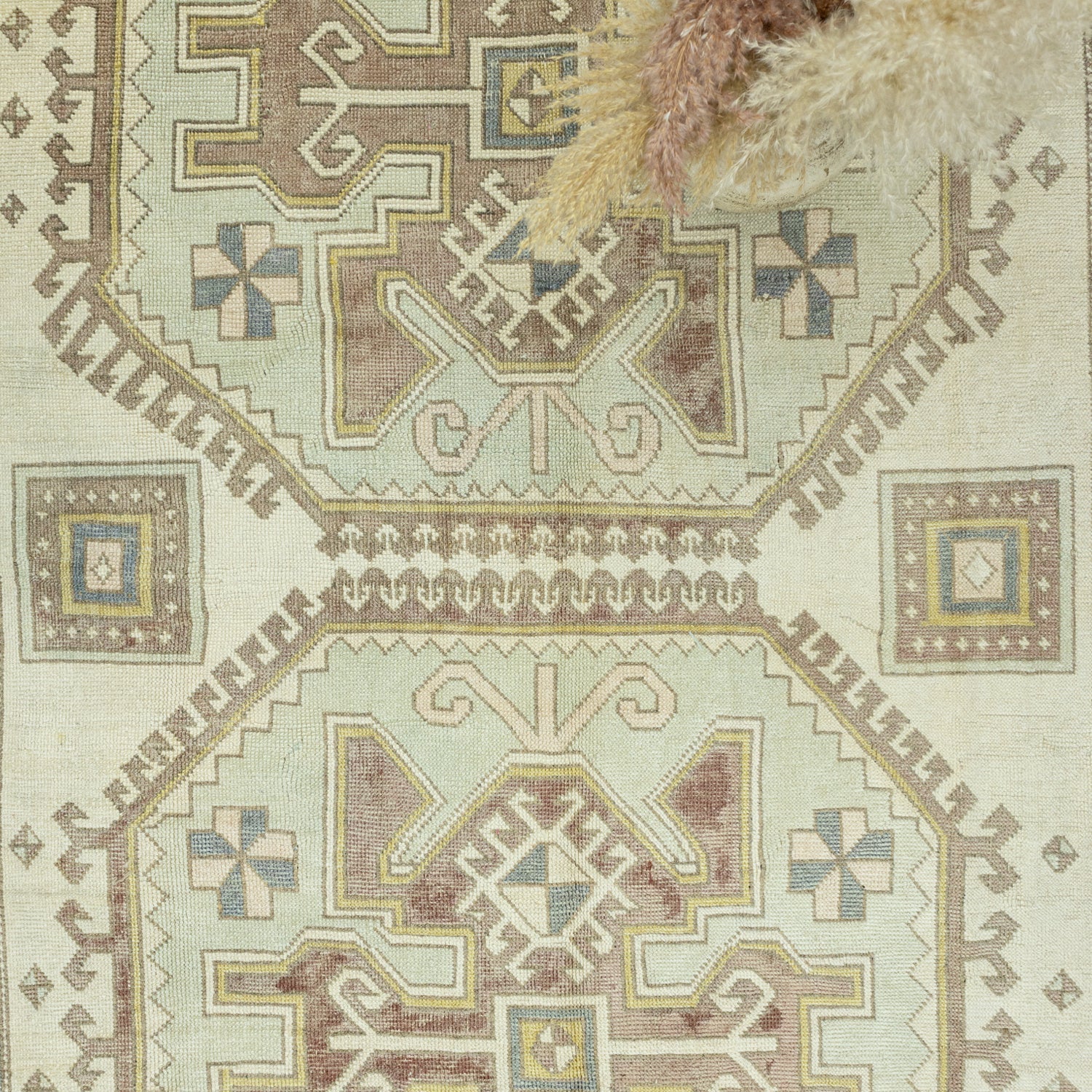 Deyra Rustik Tasarımlı Yün Halı 200x327 Cm