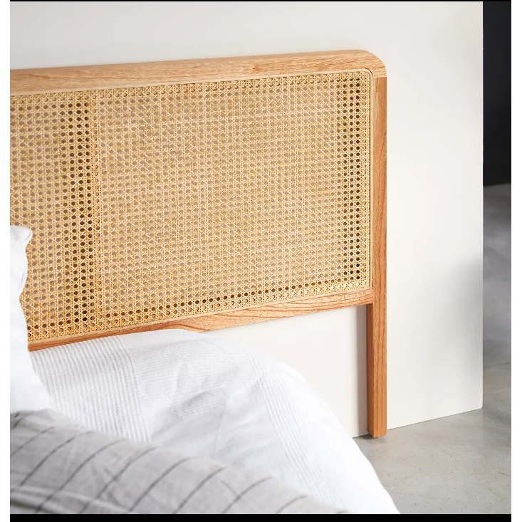 Doğal Ahşap Hazeranlı Yatak Başlığı