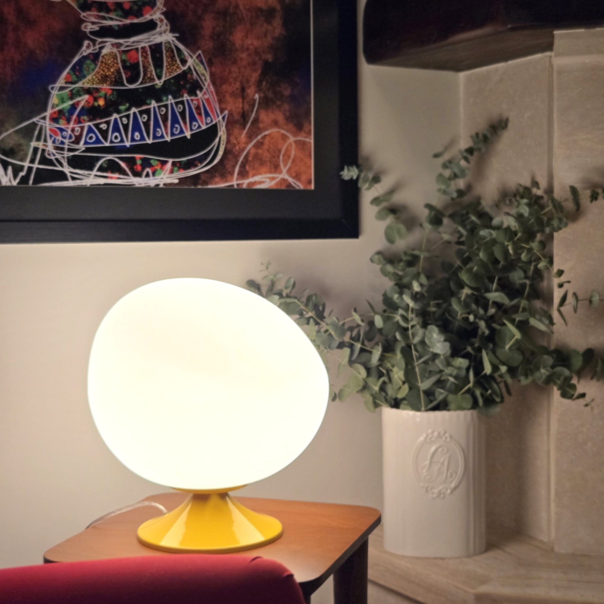 Egg Masa Aydınlatması