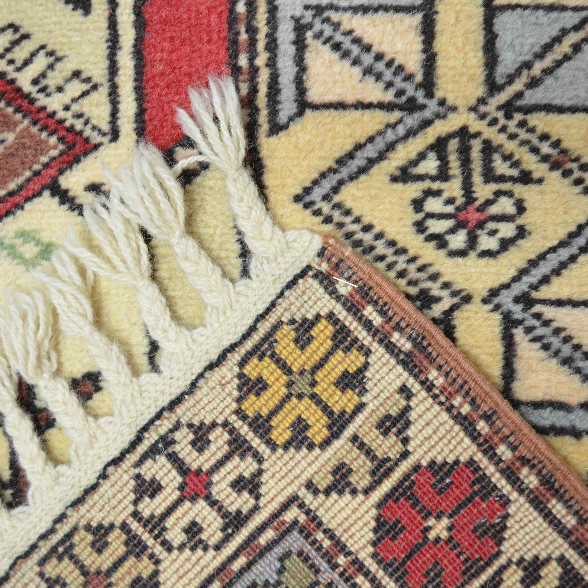 El Dokuma Bozalan Milas Halısı