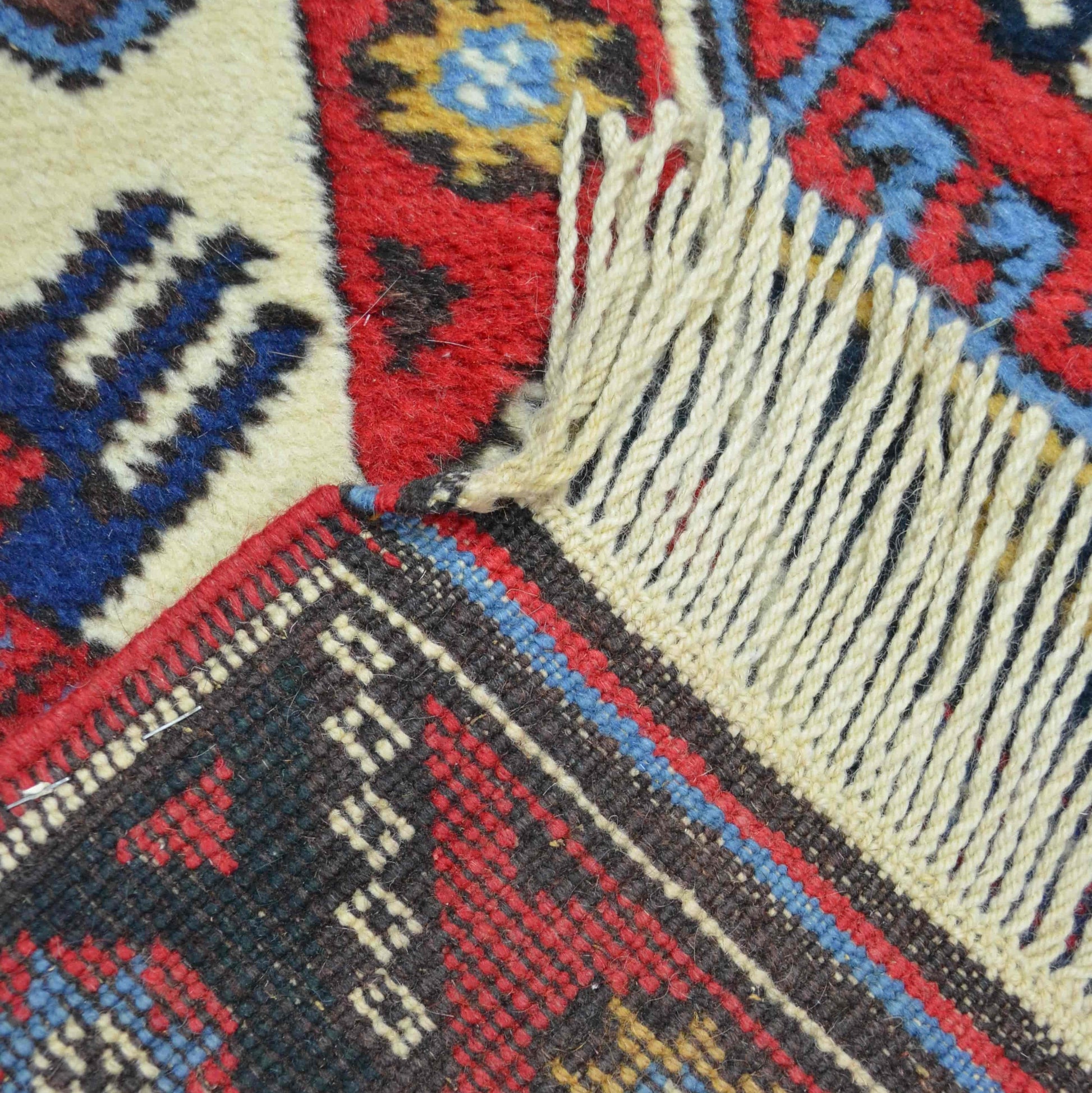 El Dokuma Döşemealtı Halısı