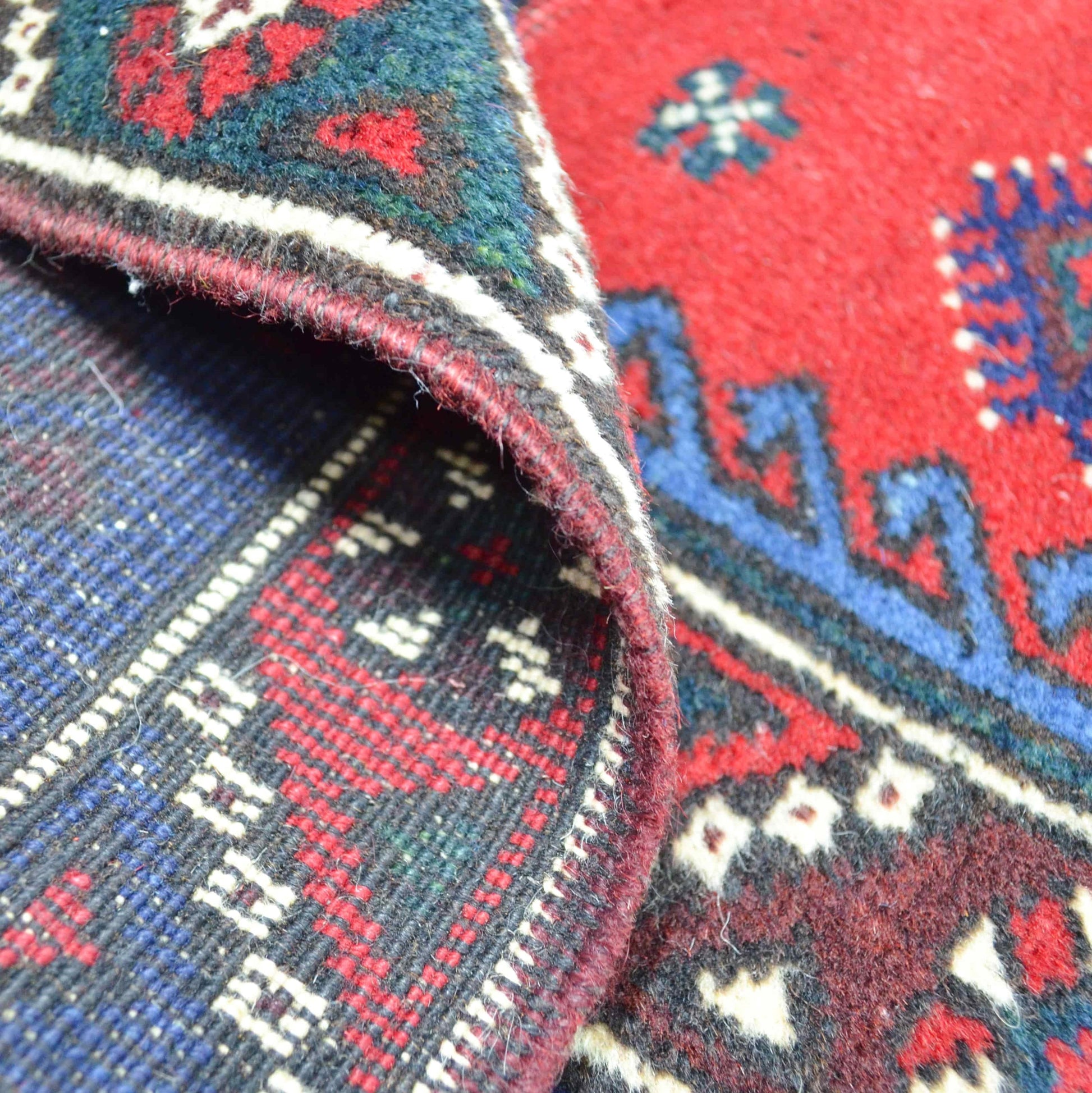 El Dokuma Döşemealtı Halısı