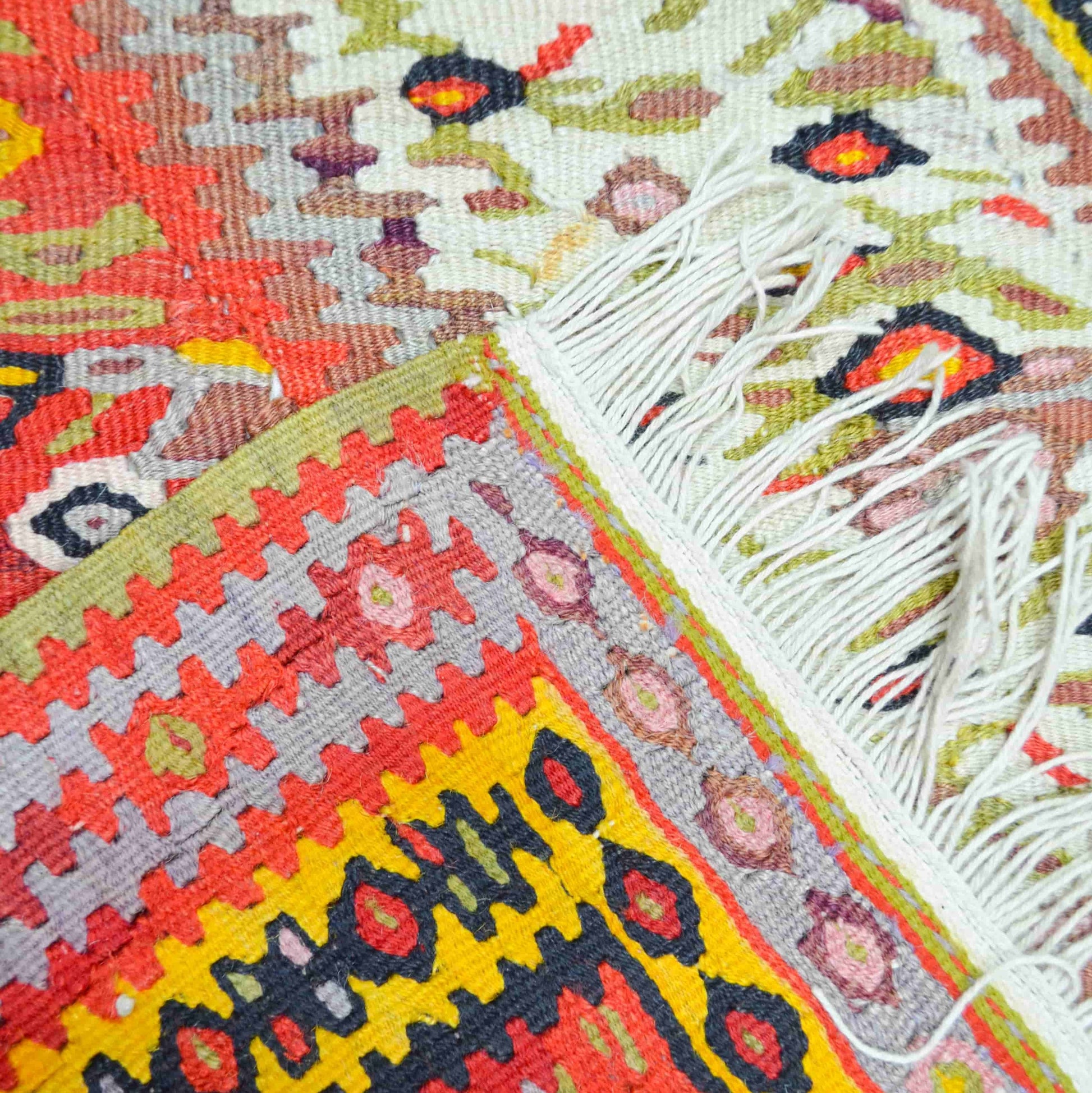 El Dokuma İran Sine Kilim