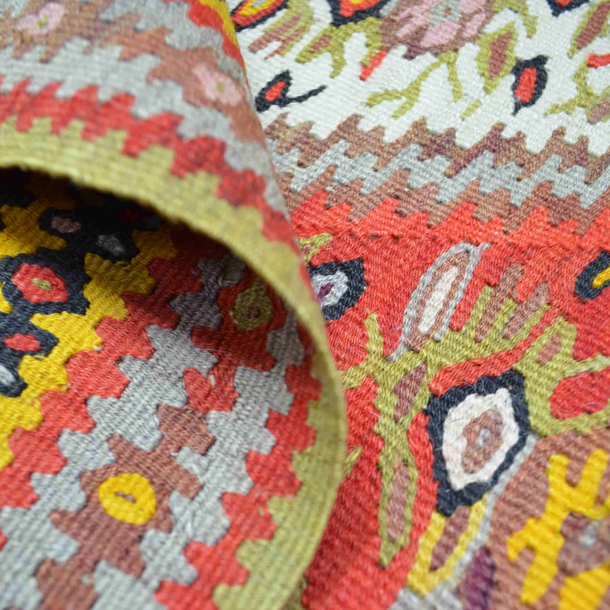 El Dokuma İran Sine Kilim