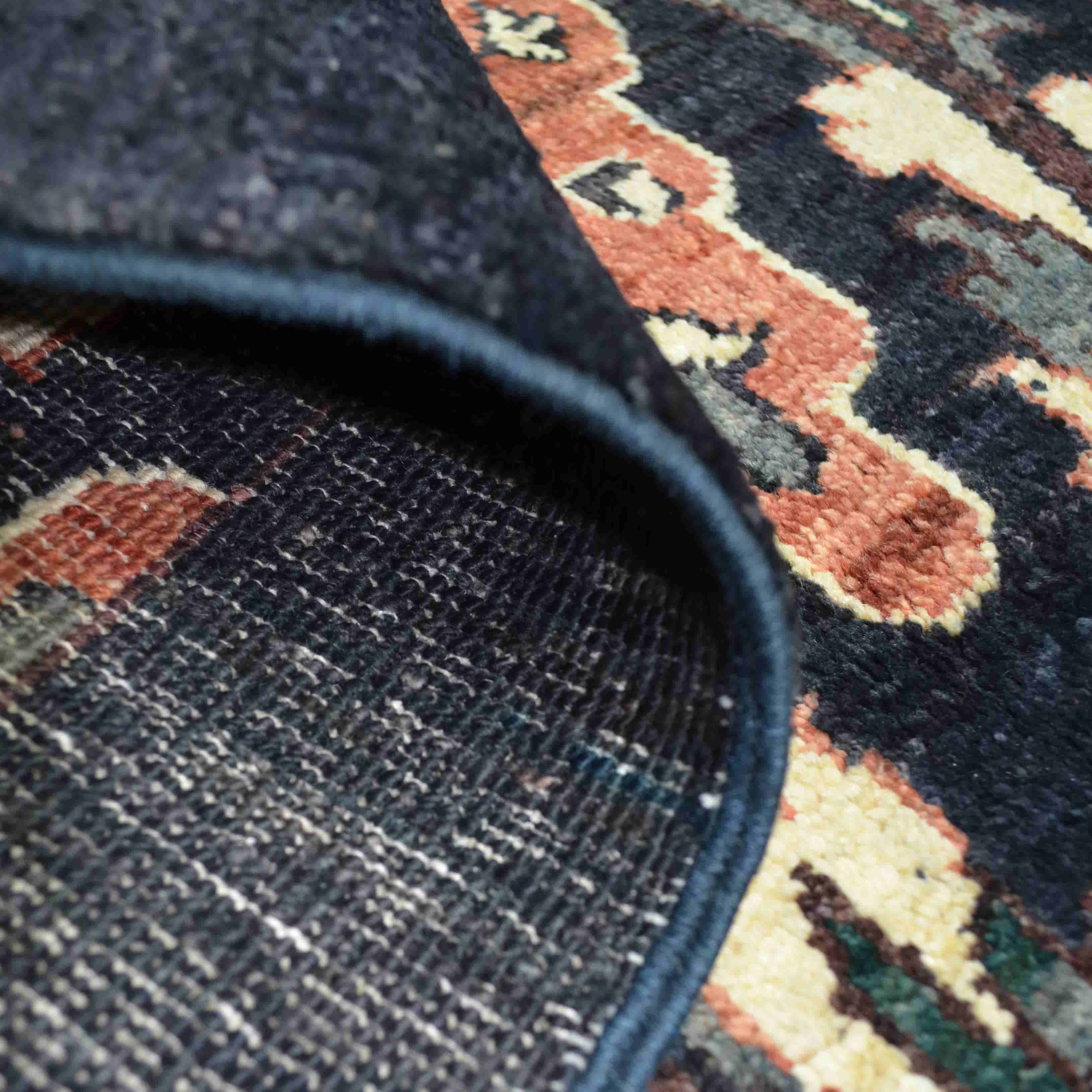 El Dokuma Uşak Ziegler Halısı