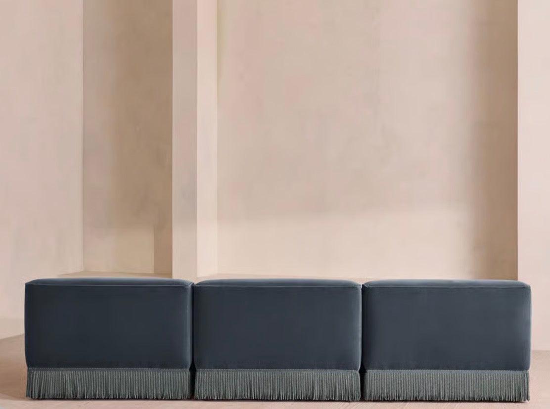 Elena Püsküllü Modüler Kadife Koltuk