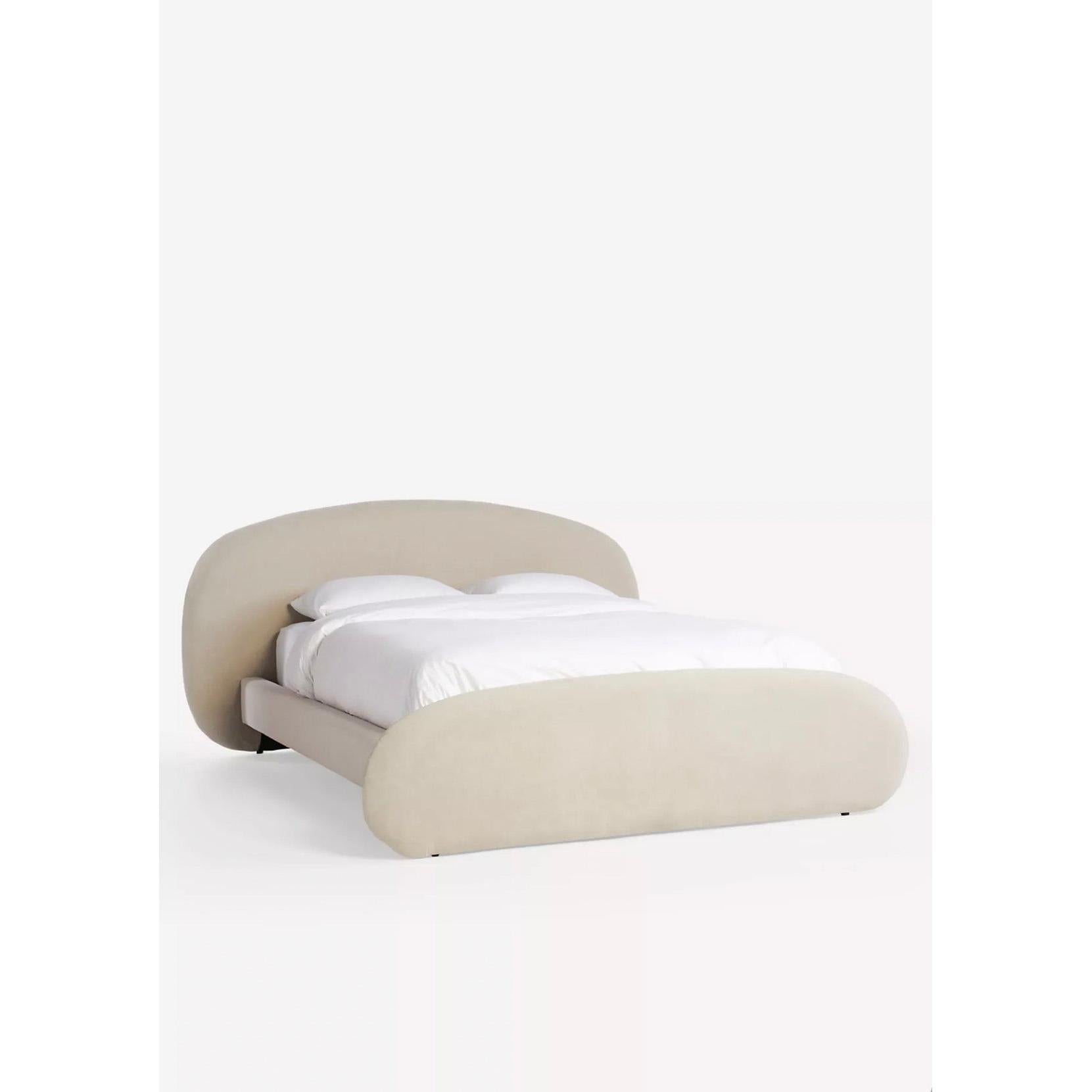 Evara Kadife Karyola