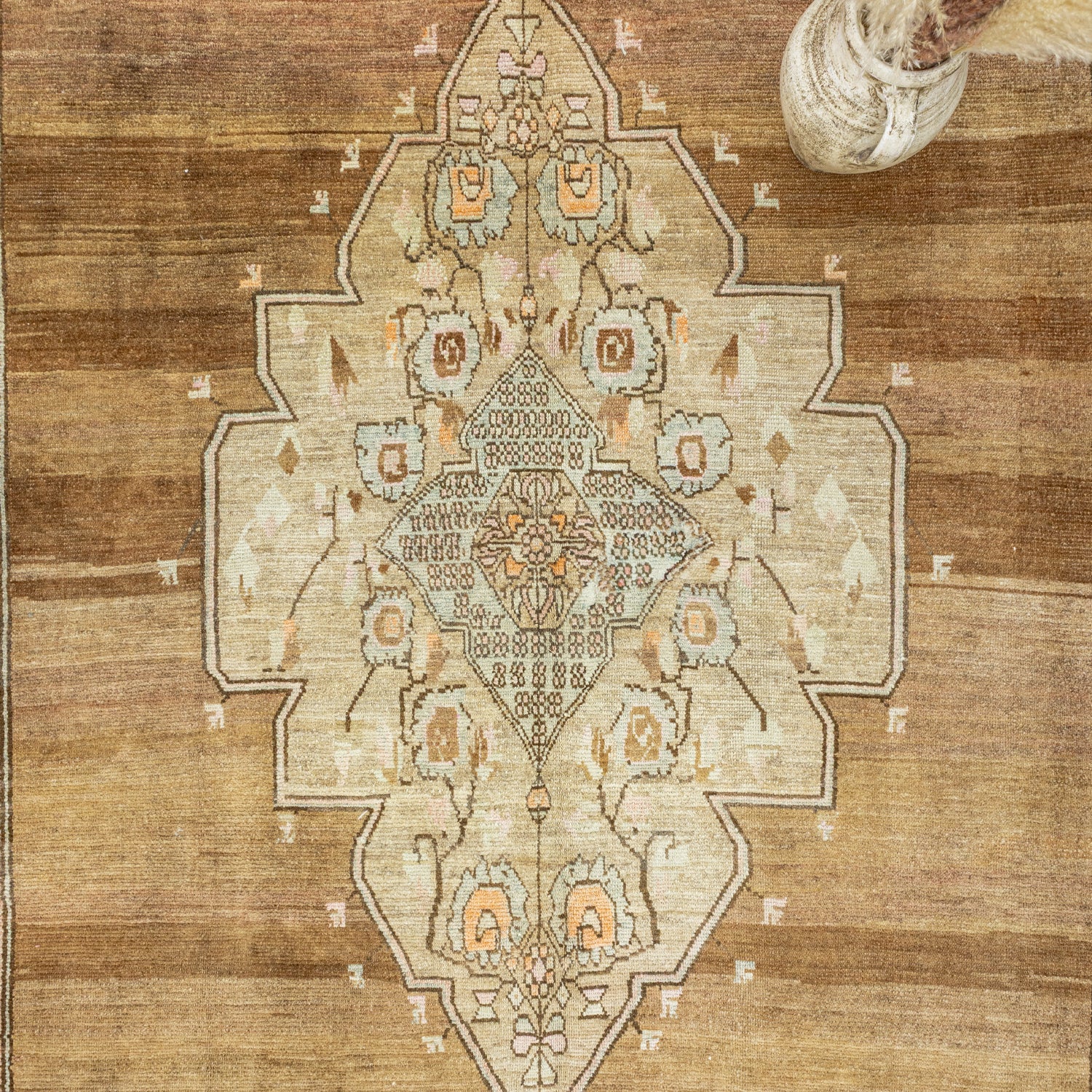 Eynehan Abrajlı El Dokuma Halı 200X367 Cm
