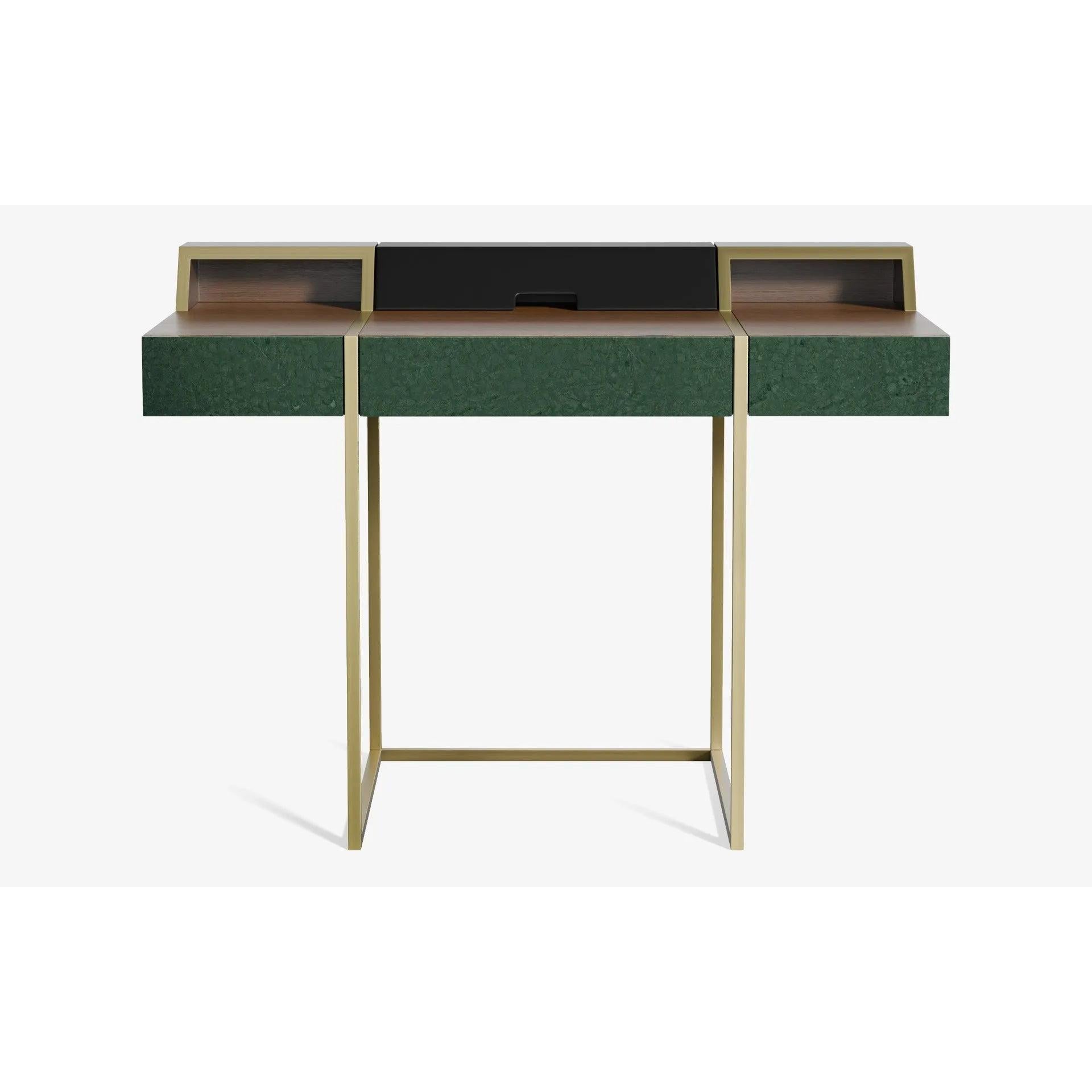 Famed Çalışma Masası