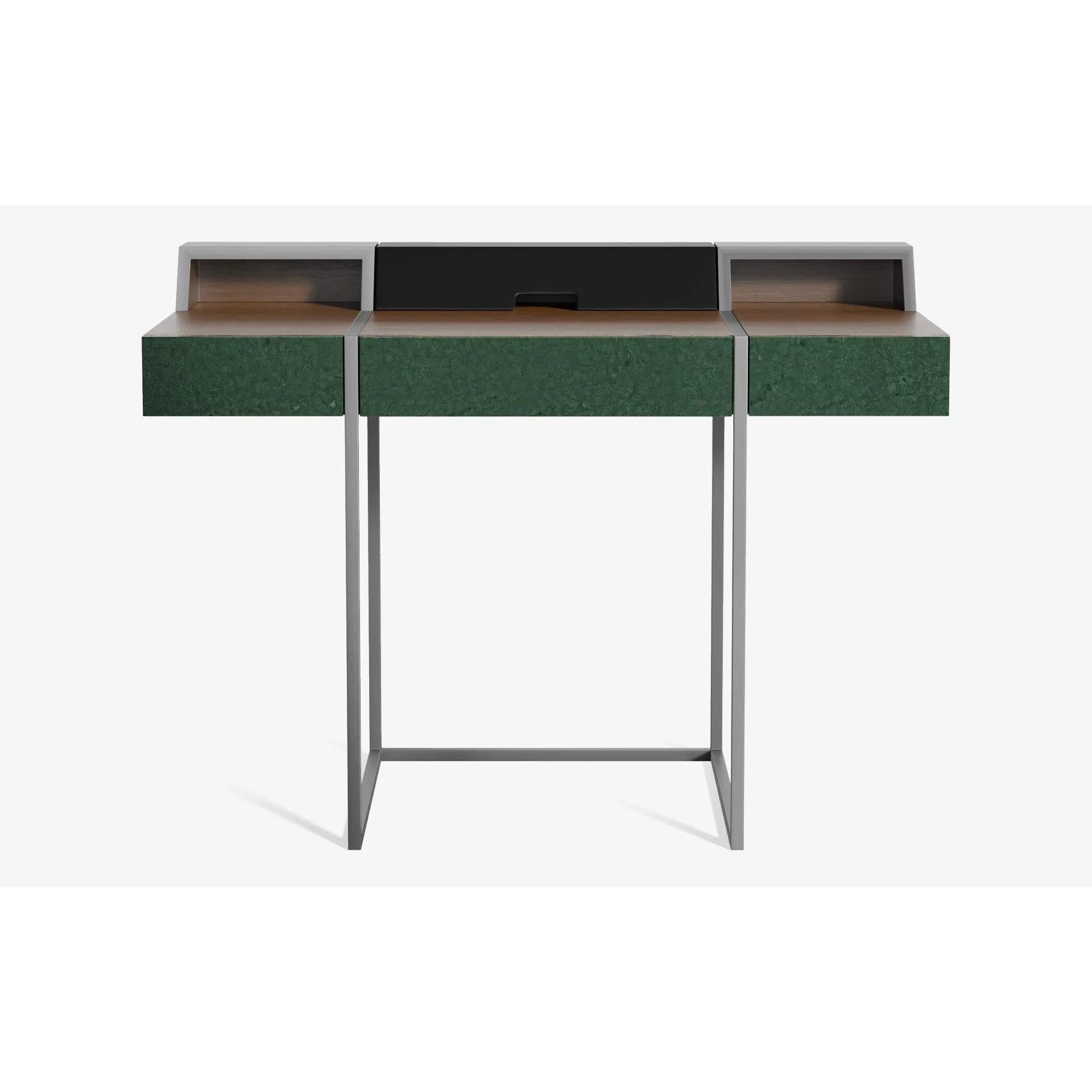 Famed Çalışma Masası