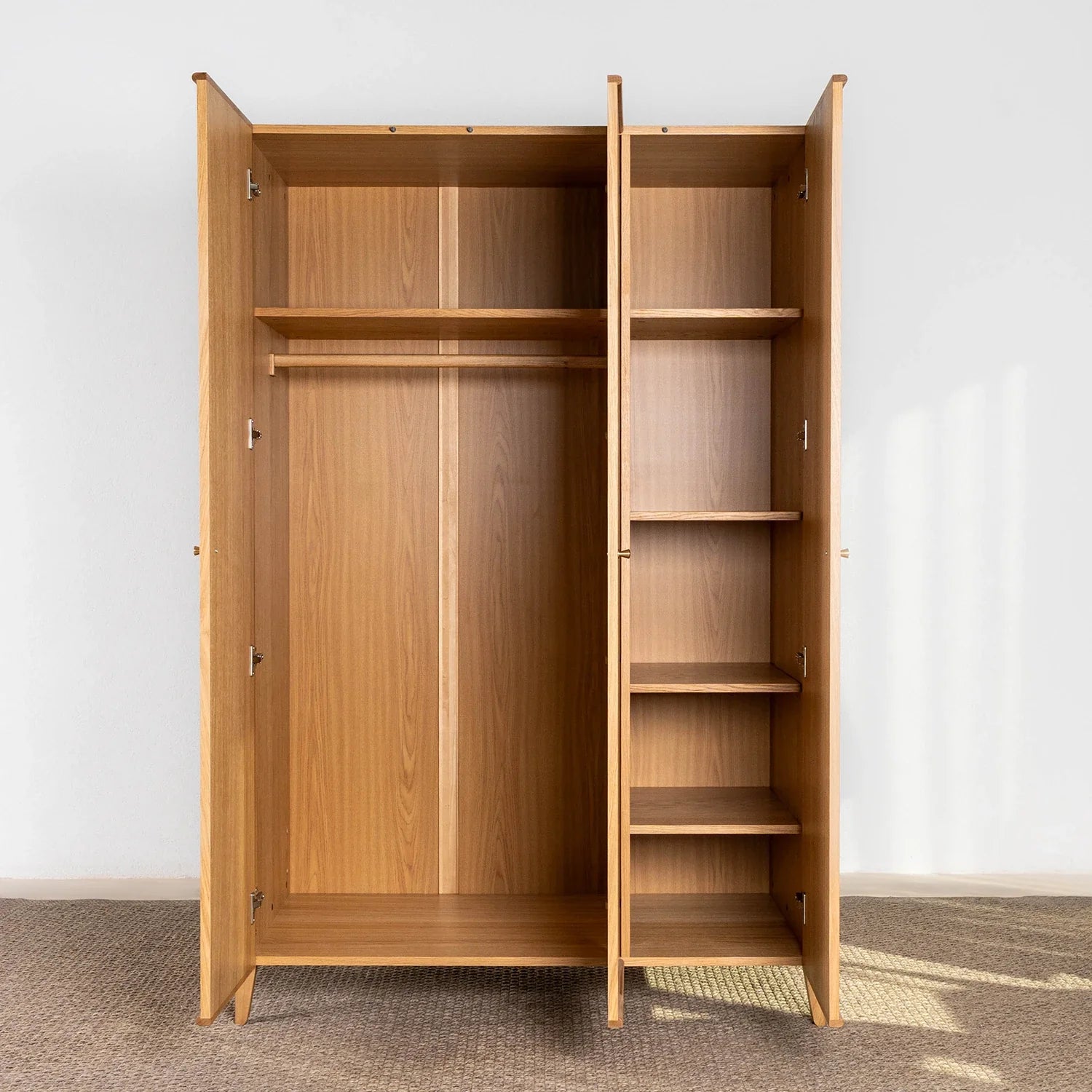 Fil Gardrop 3 Kapaklı