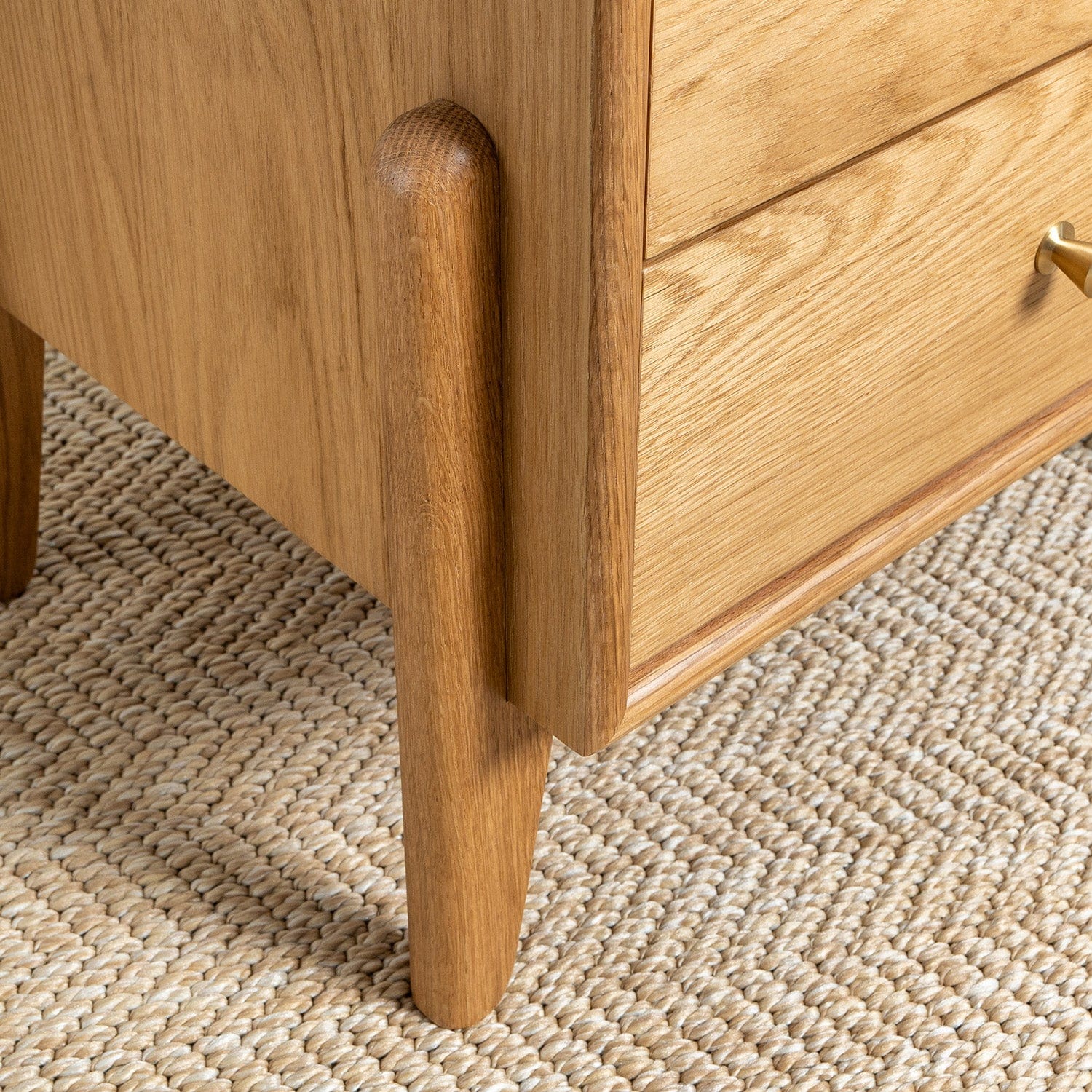 Fil Meşe Komodin 2 Çekmeceli