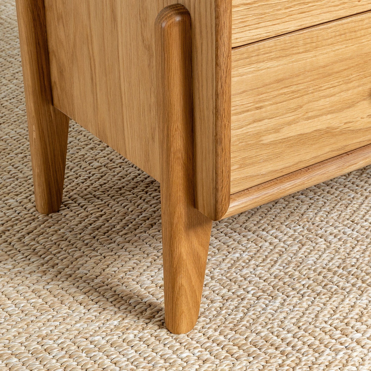 Fil Meşe Komodin 3 Çekmeceli