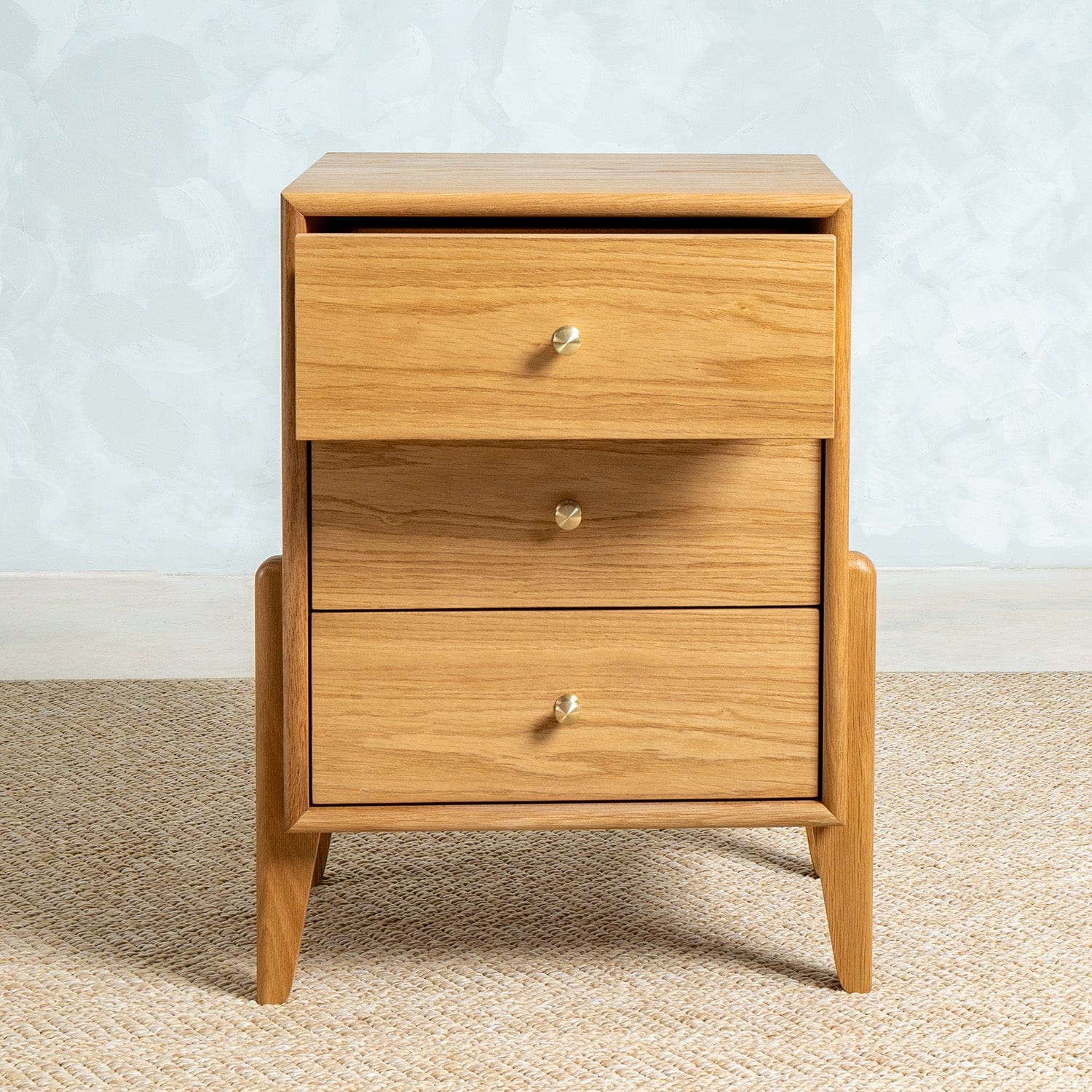 Fil Meşe Komodin 3 Çekmeceli