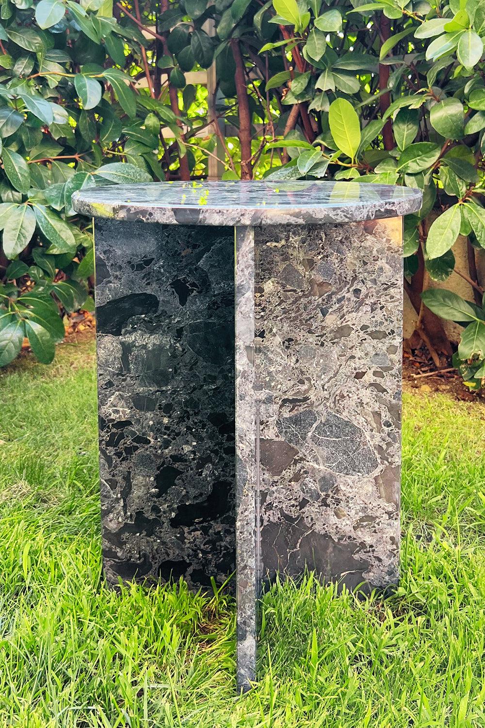 Gris Mermer Yan Sehpa