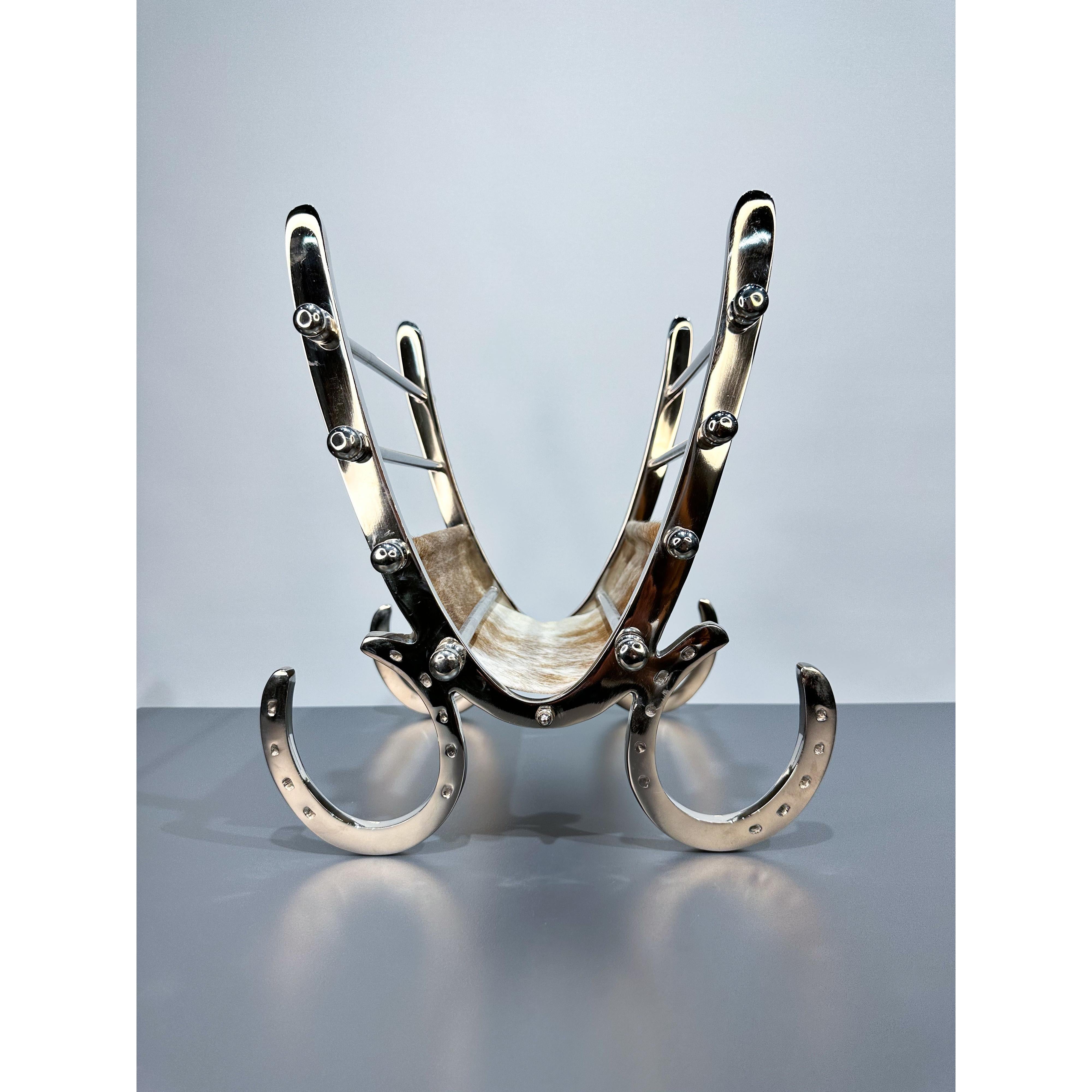 Gümüş Renk Tasarım Gazetelik