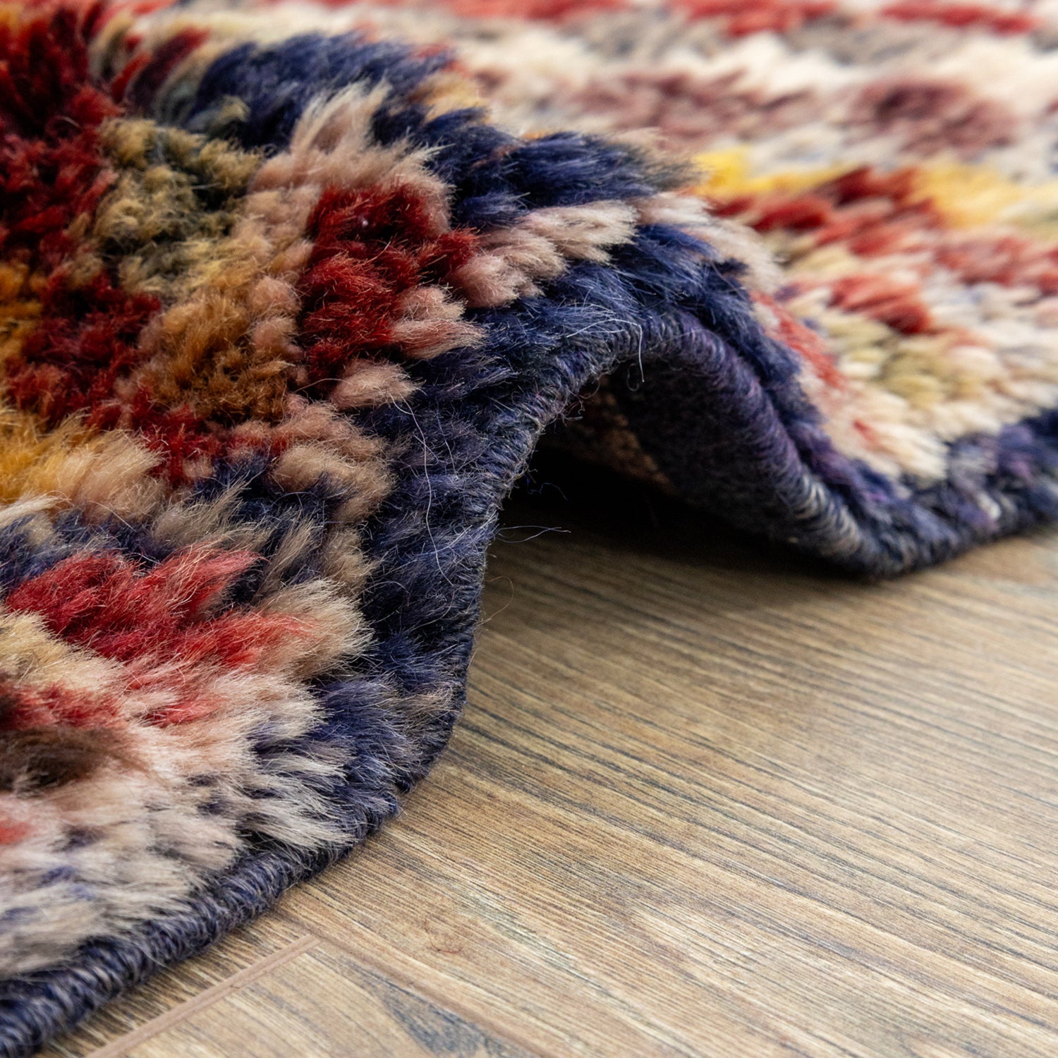 Hamra Damalı Shaggy Tarz Halı 130X181 Cm