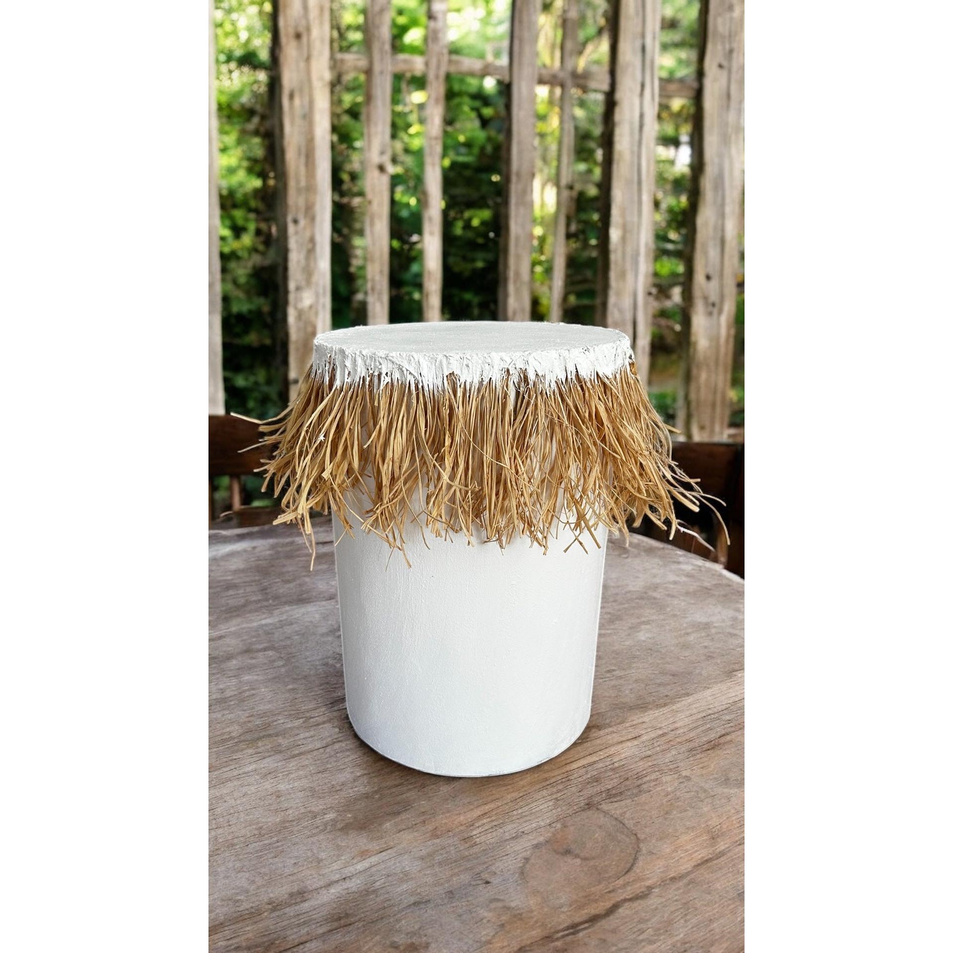 Hasır Püsküllü Ahşap Sehpa