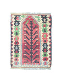 Hayat Ağacı Desenli Uşak Kilim