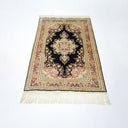 İpekten El Dokuma Madalyonlu Model Kayseri Halısı 80x116 Cm