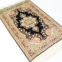 İpekten El Dokuma Madalyonlu Model Kayseri Halısı 80x116 Cm