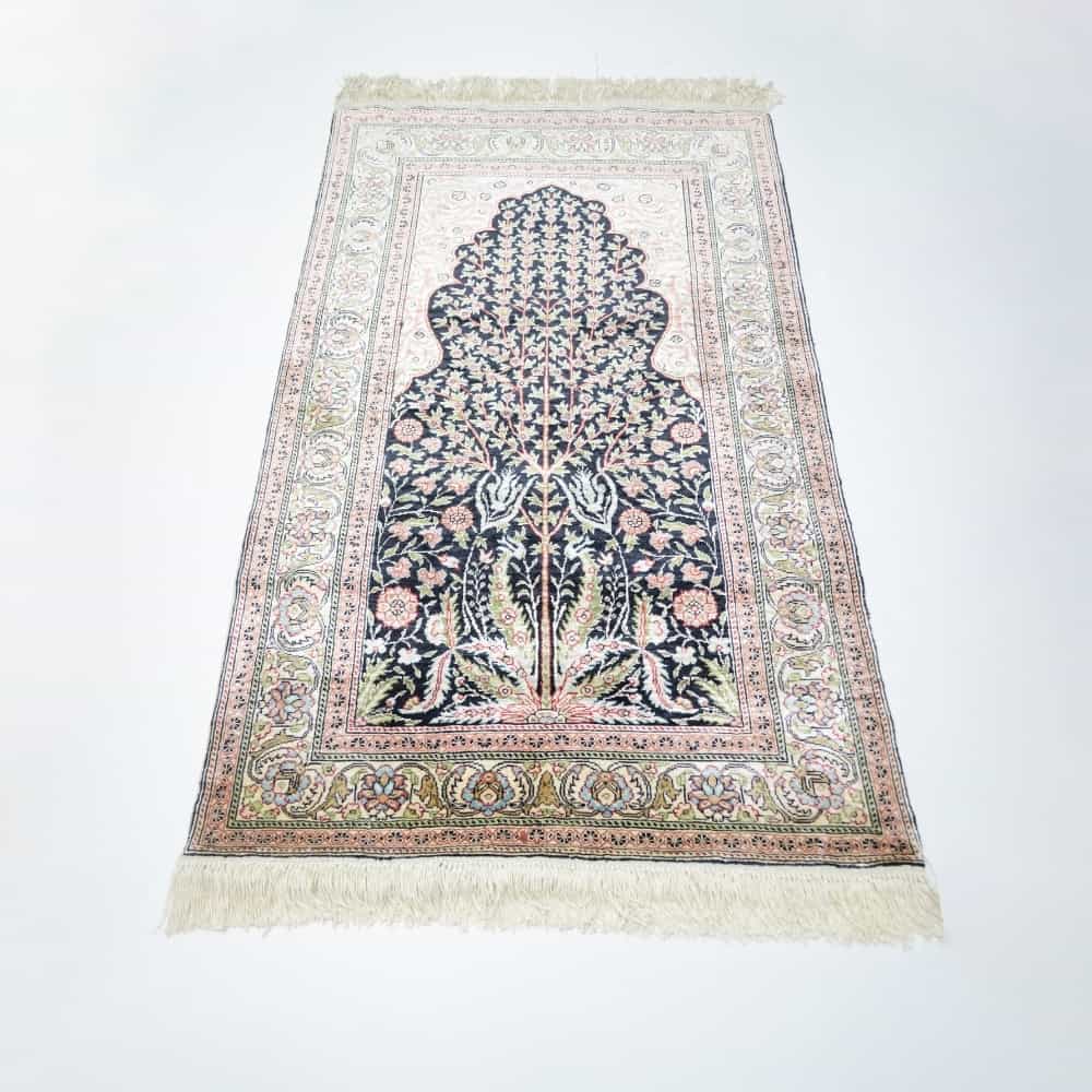 İpekten El Dokuma Mihraplı Namazlık Kayseri Halısı 74x125 Cm