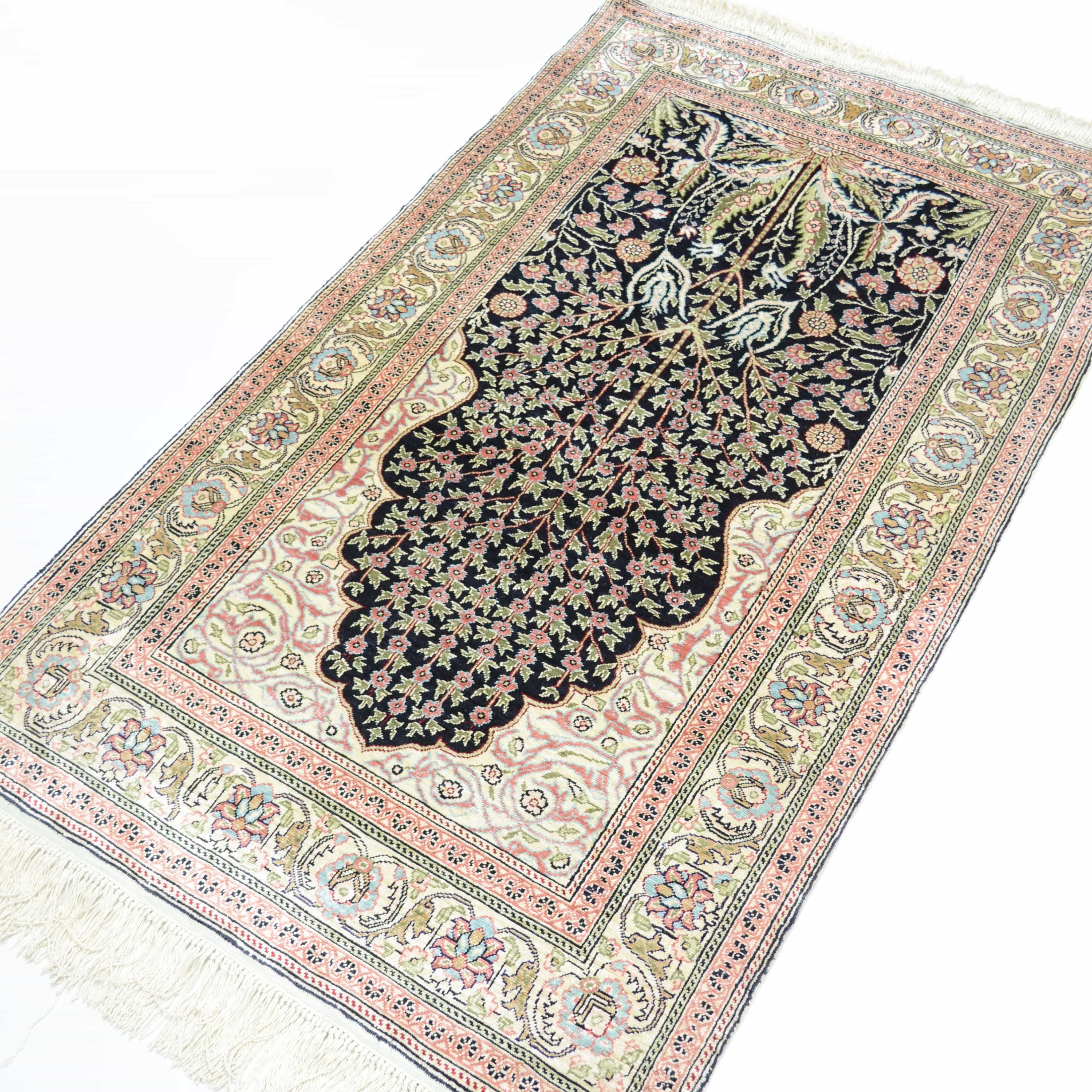 İpekten El Dokuma Mihraplı Namazlık Kayseri Halısı 74x125 Cm