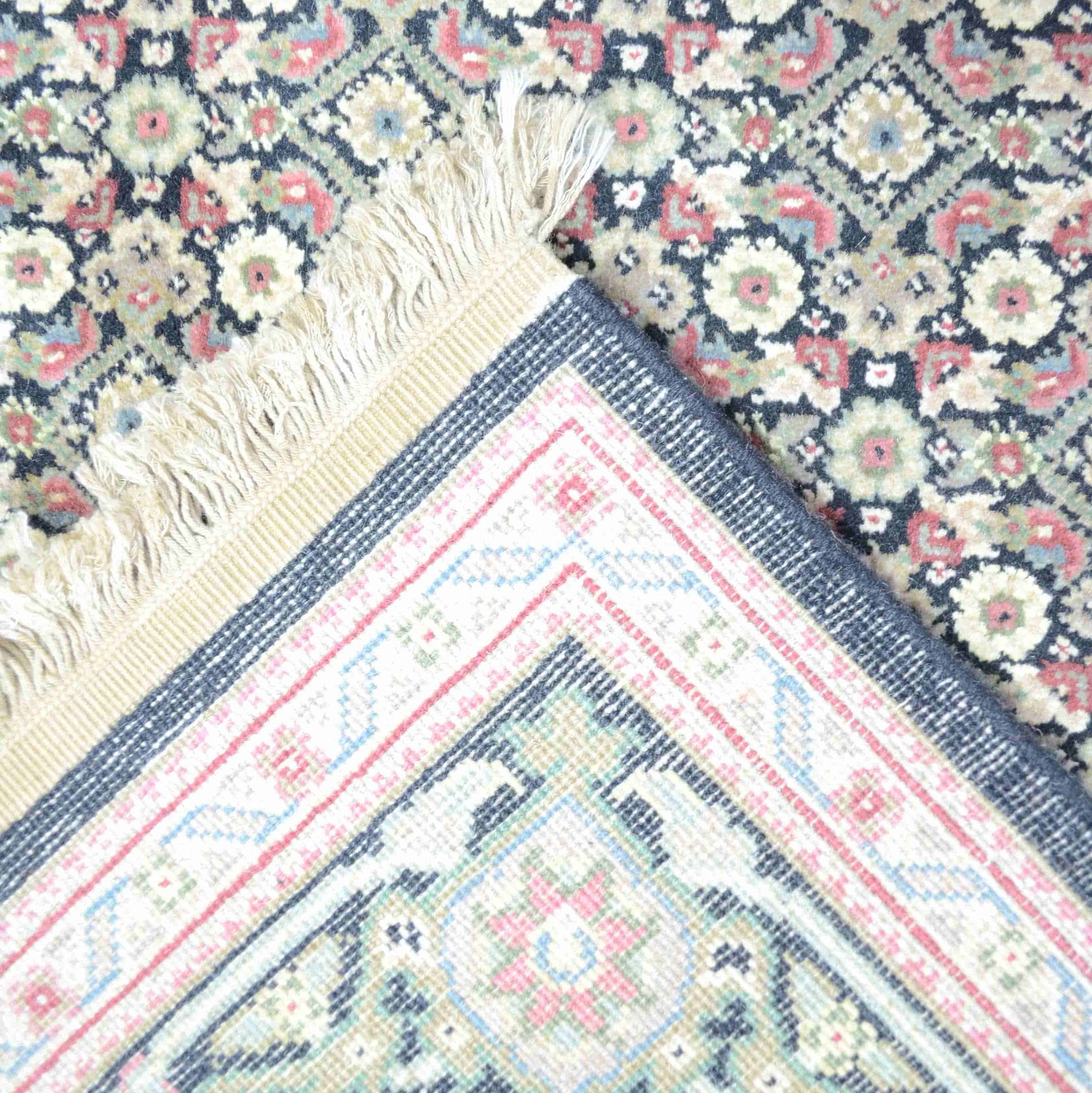 İran İsfahan Halısı