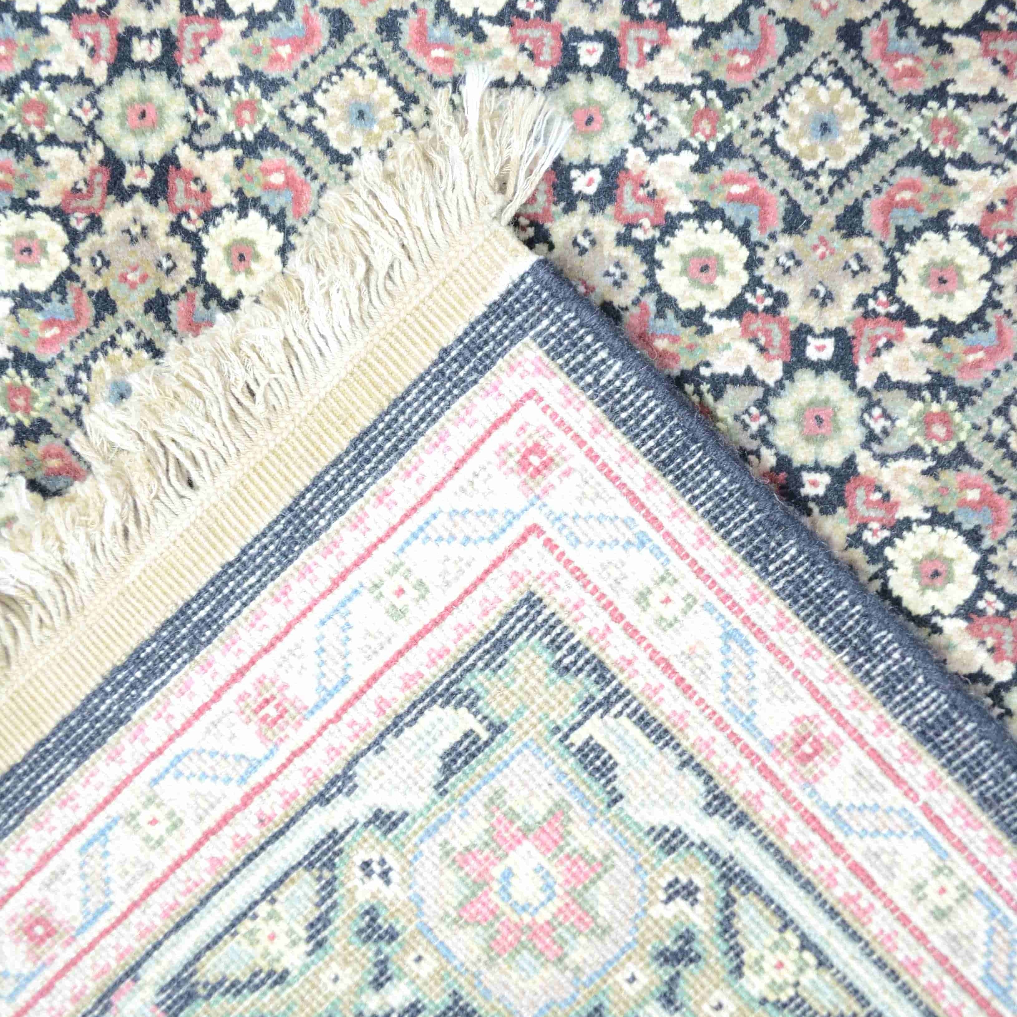 İran İsfahan Halısı