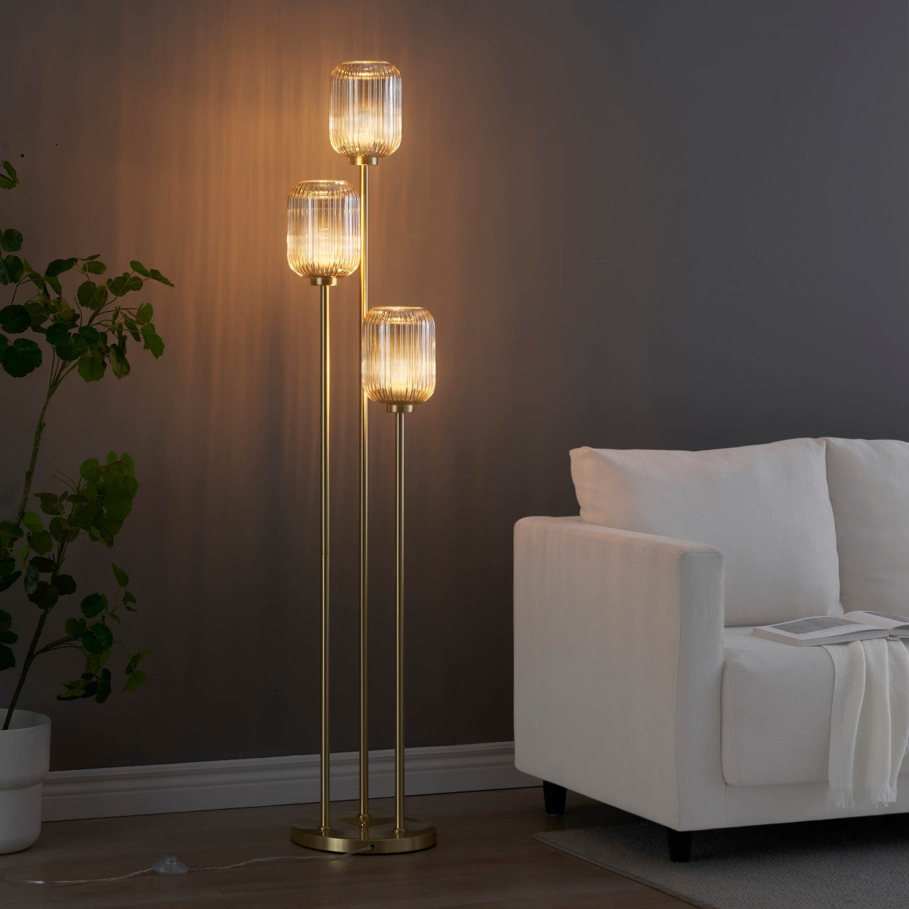 İris 3'lü Renkli Cam Lambader