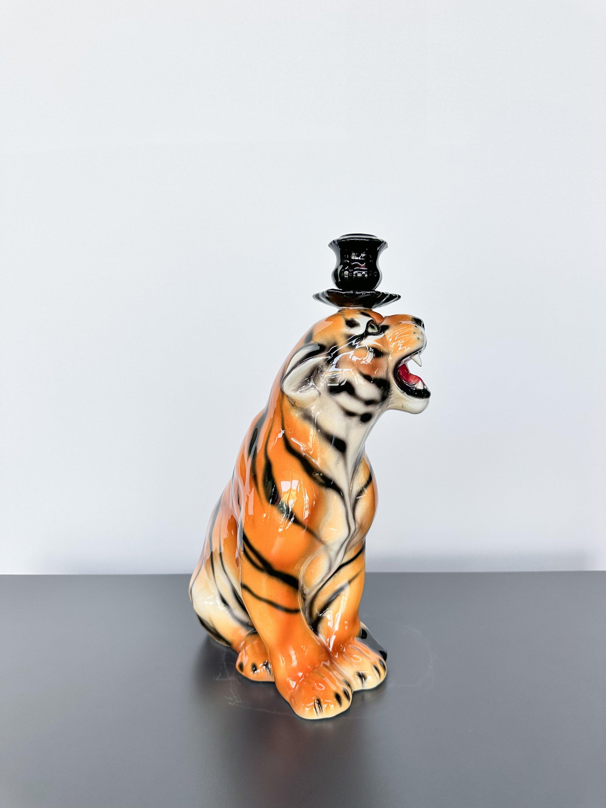 Kaplan Şamdan Dekoratif Obje