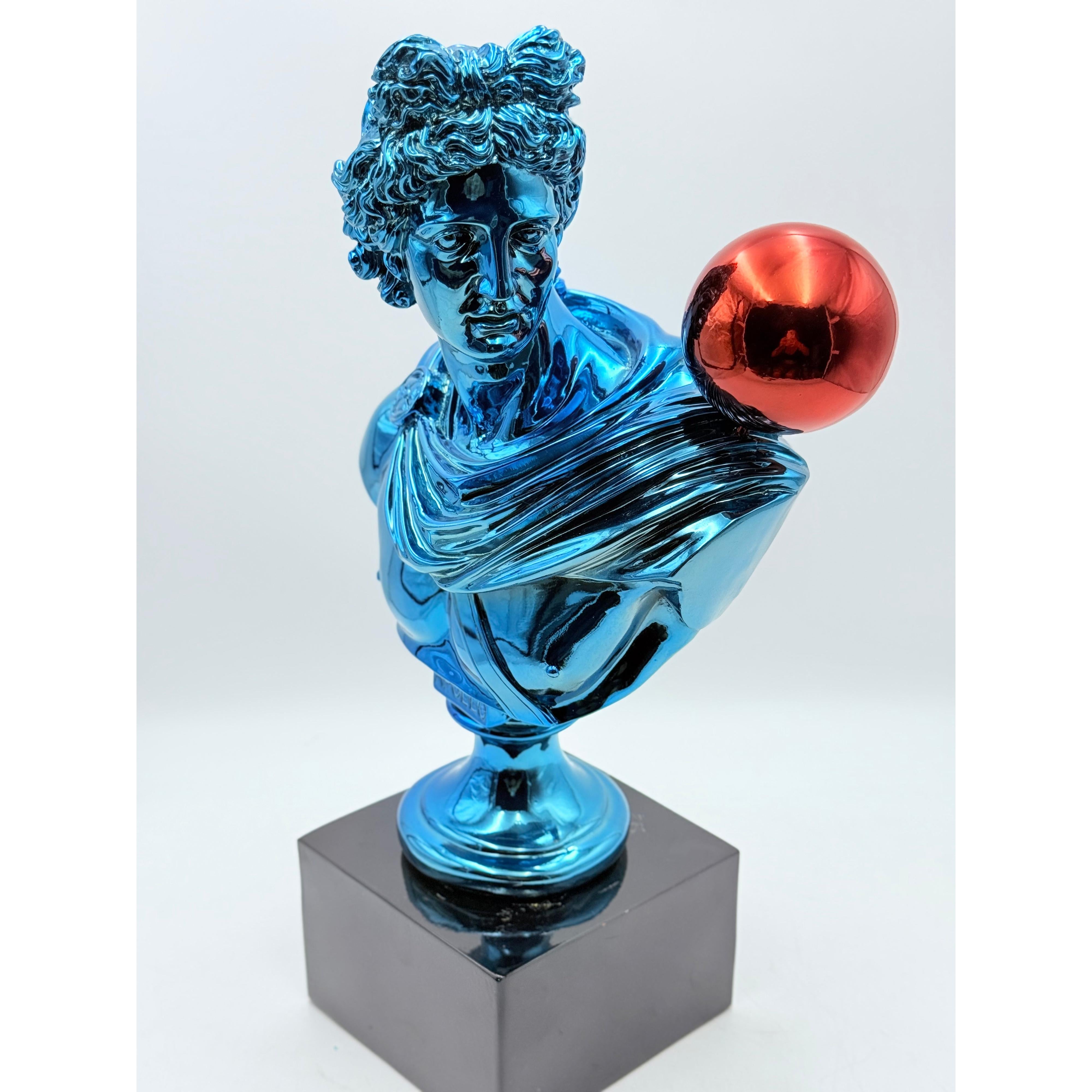 Kırmızı Balon Detaylı Mavi Krom Apollo Heykeli
