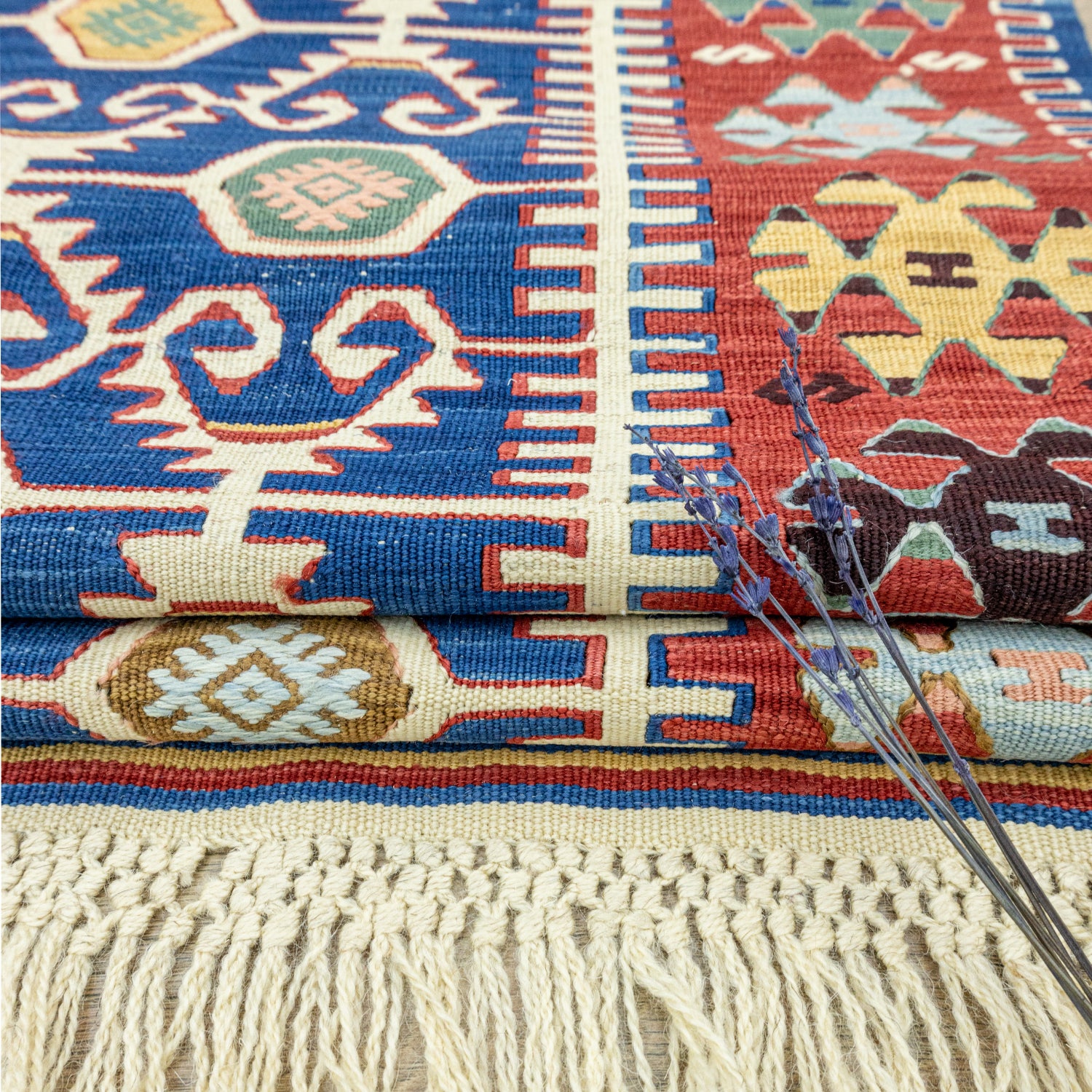 Koltan Geometrik Desenli Mavi Yün Kilim 202 X 293 Cm