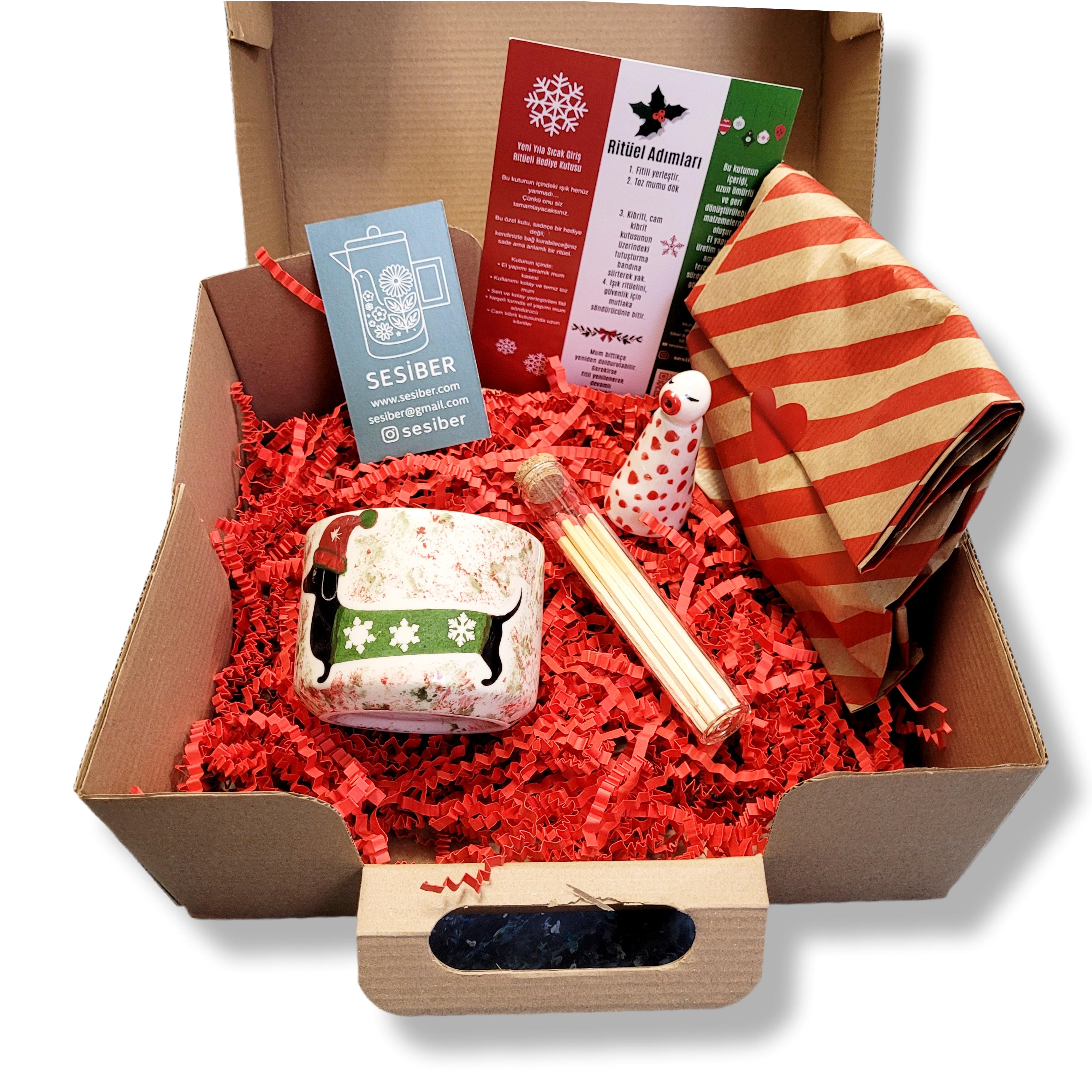 Köpekli Yılbaşı Ritüel Hediye Kutusu