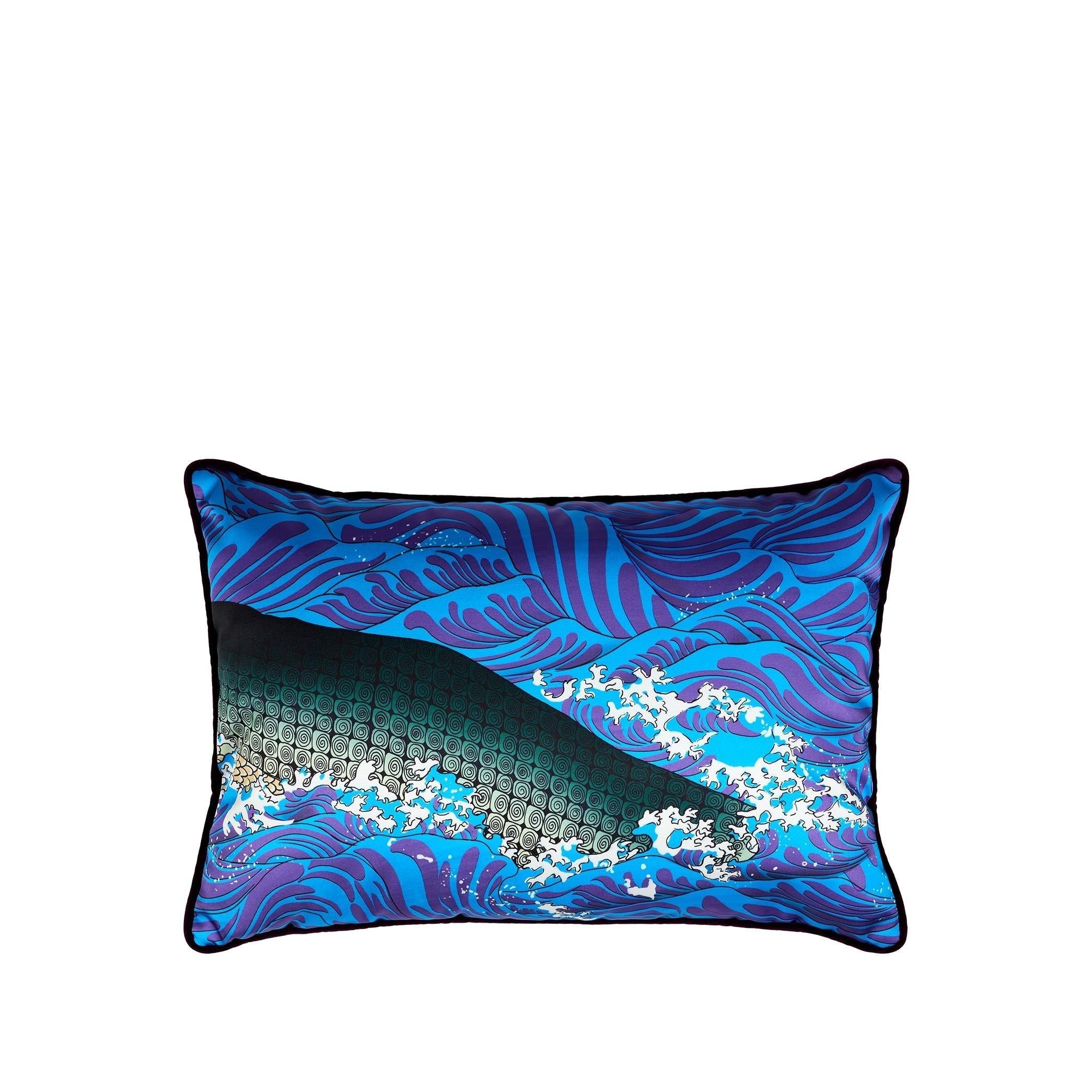 Koyu Mavi Saten Dalga Desenli Kırlent