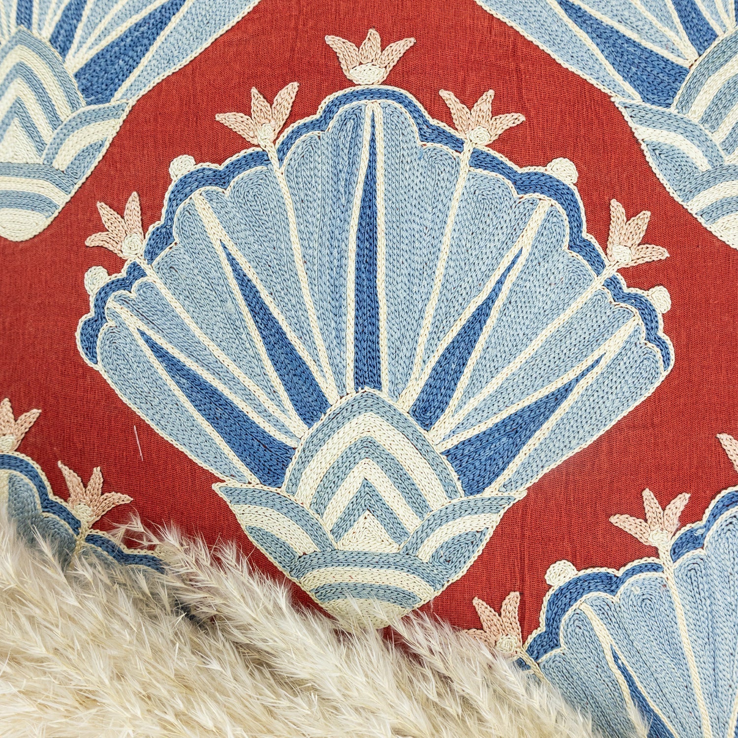 Kutal Bohem Tasarımlı İpek Kırlent 50X50 Cm