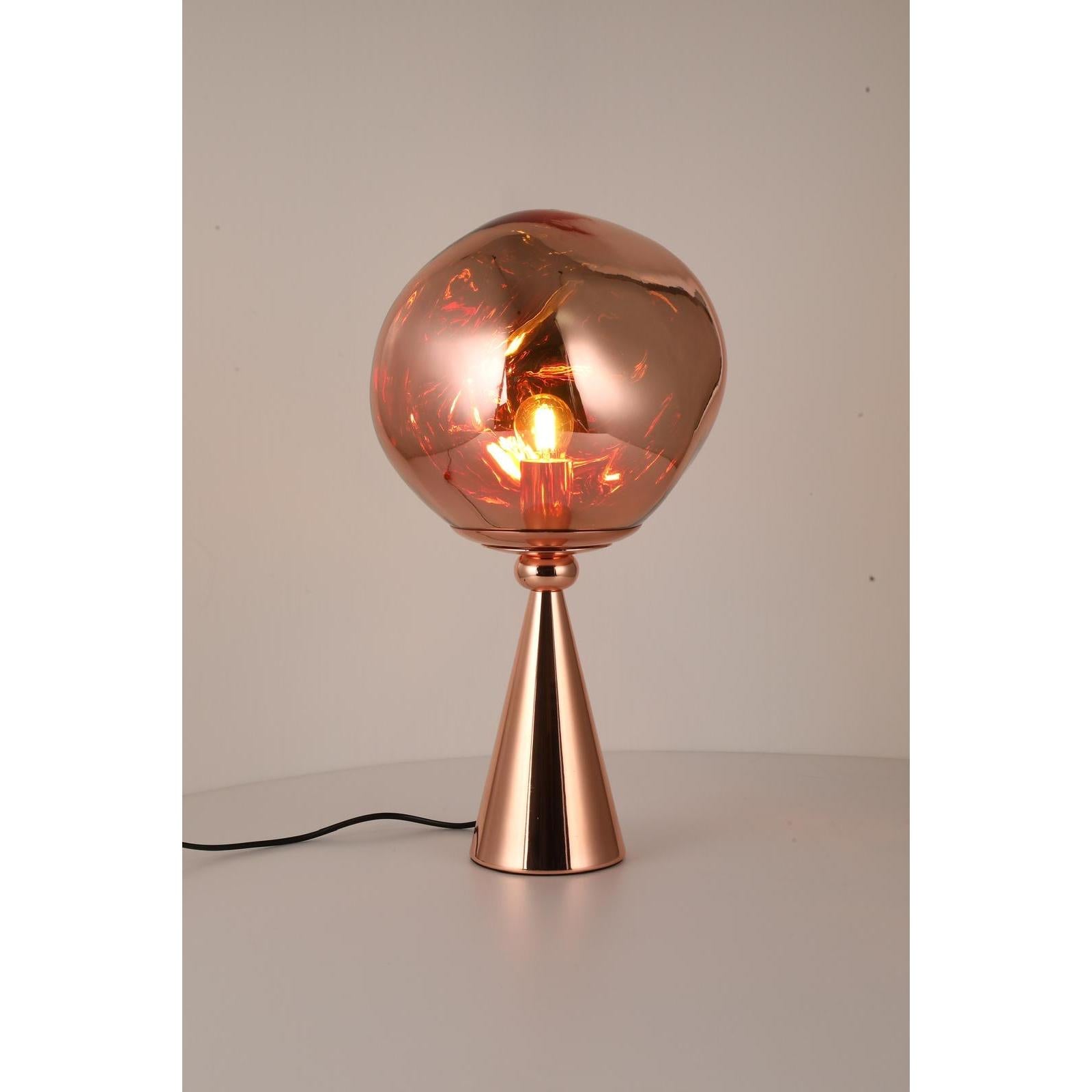 Lava Bakır Renk Yamuk Akrilik Cam Masa Lambası