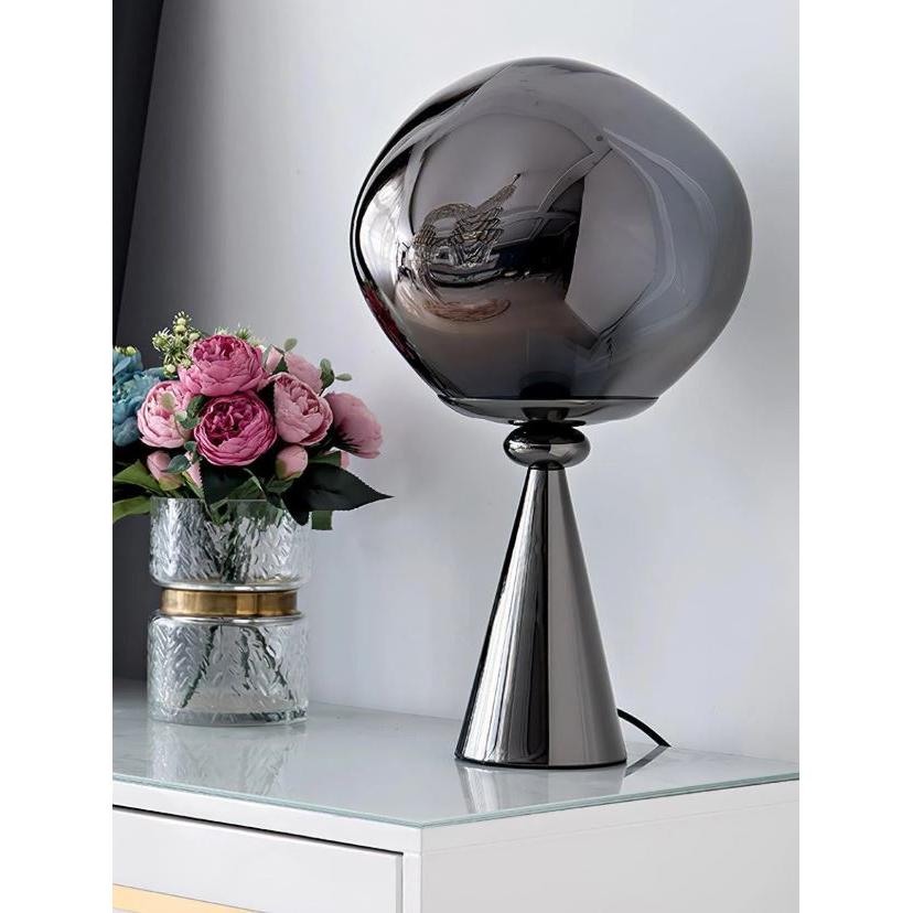 Lava Füme Renk Yamuk Akrilik Cam Masa Lambası