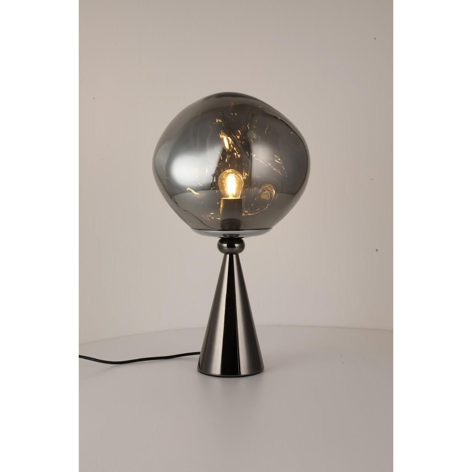 Lava Füme Renk Yamuk Akrilik Cam Masa Lambası