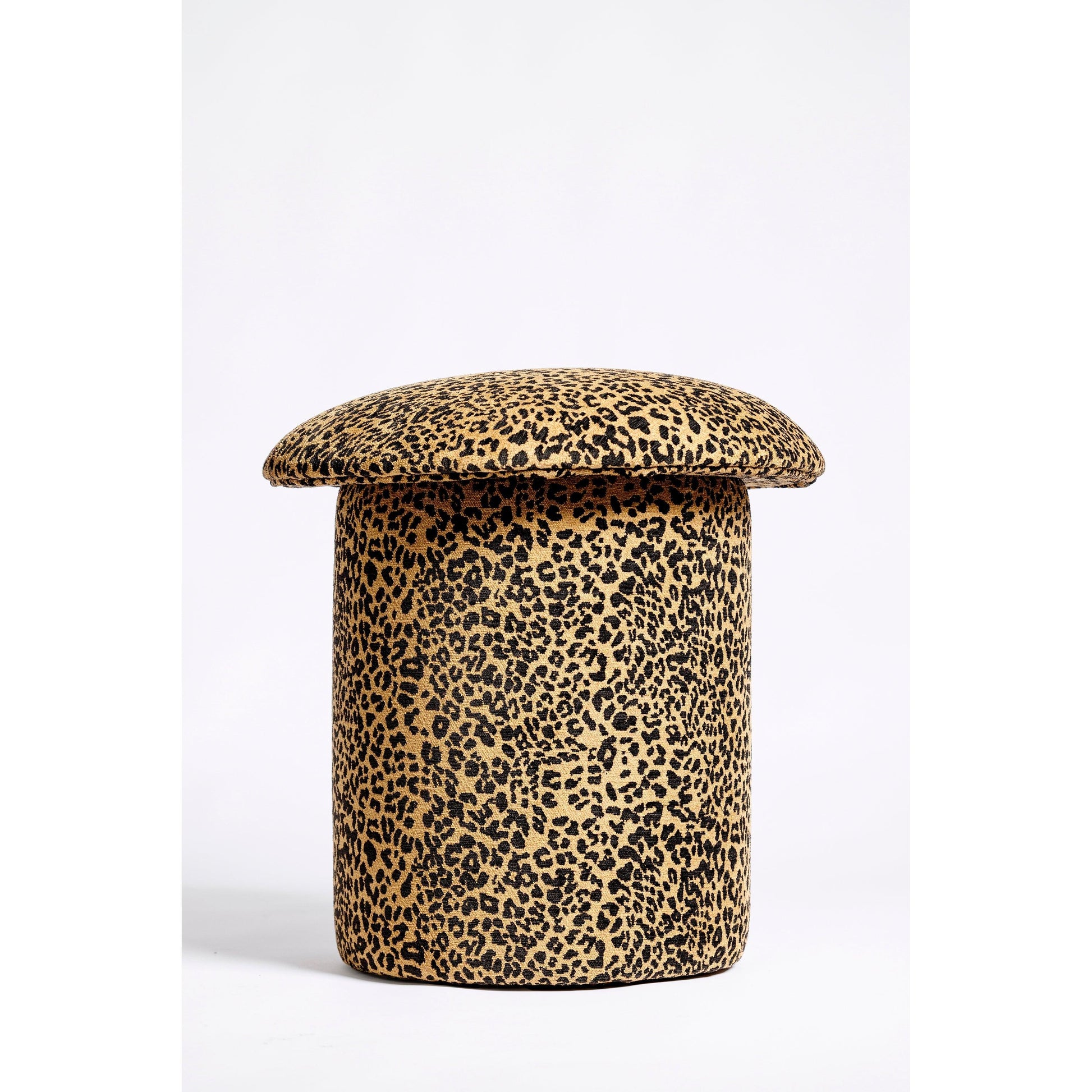 Leona Leopard Puf