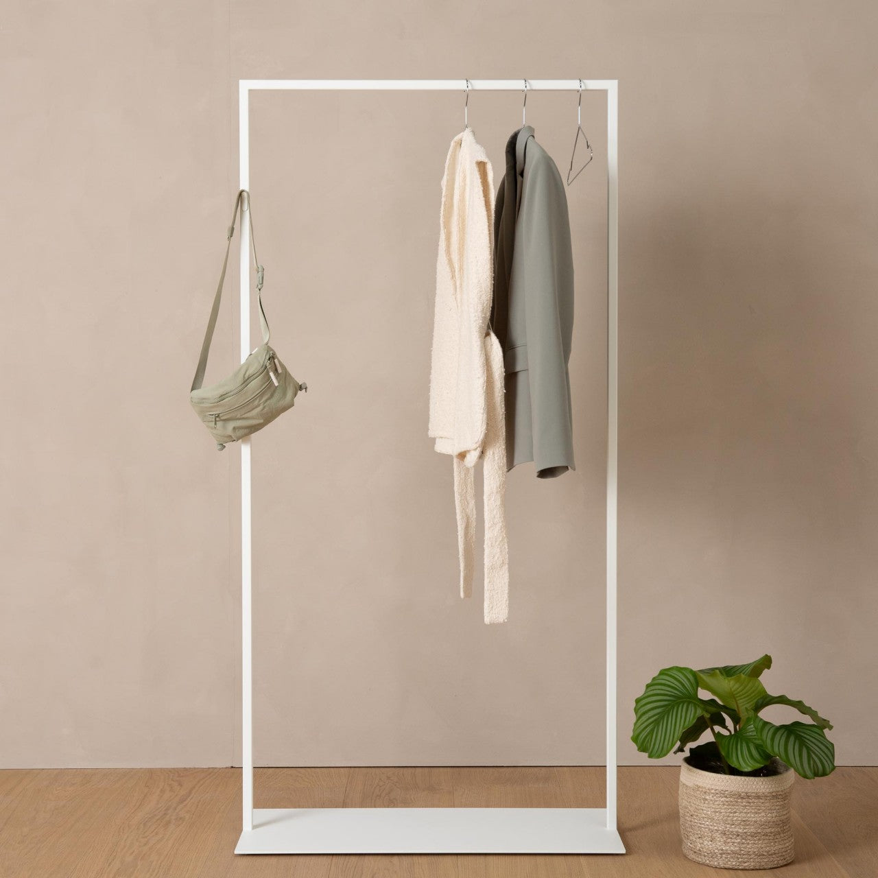 Lily Metal Askılık