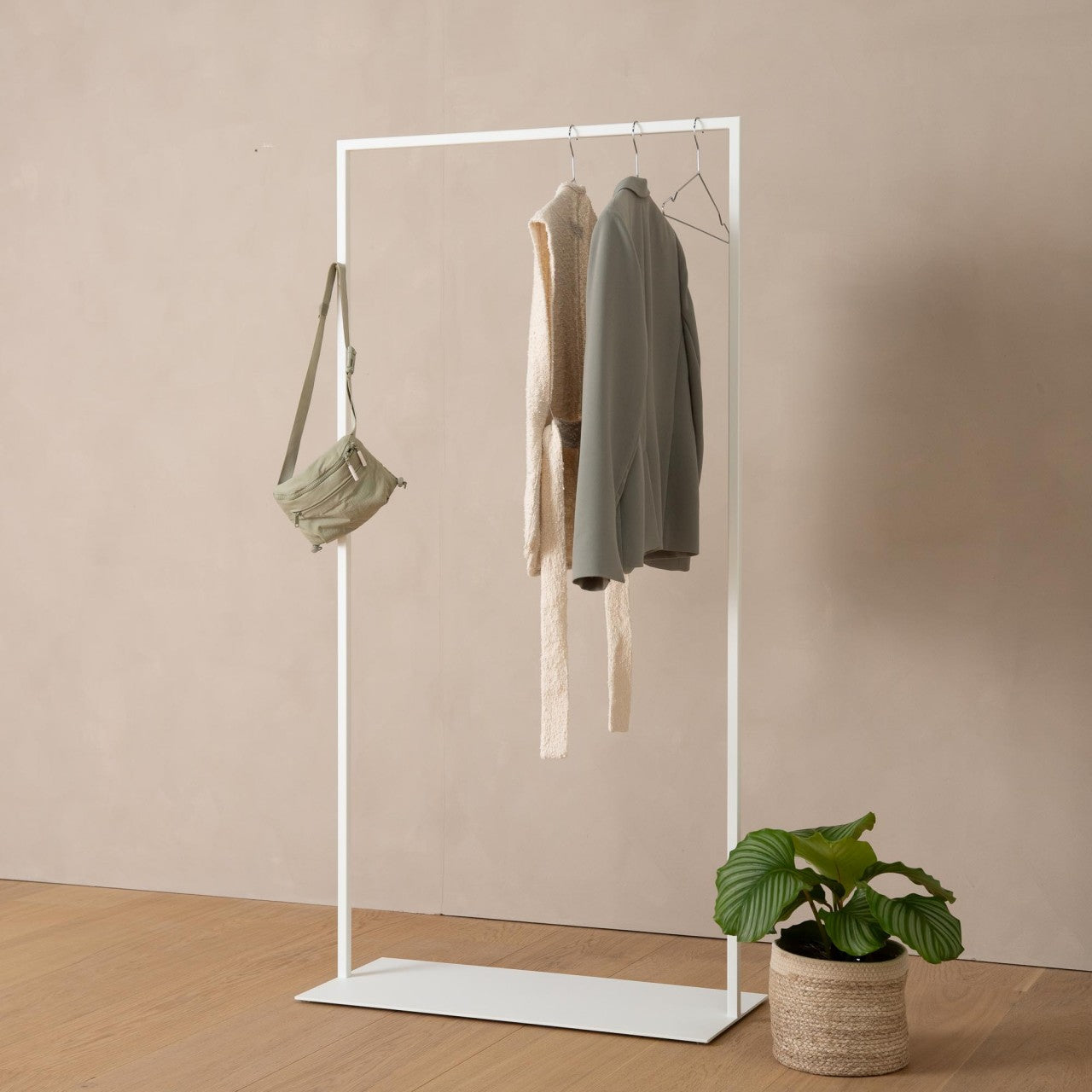 Lily Metal Askılık