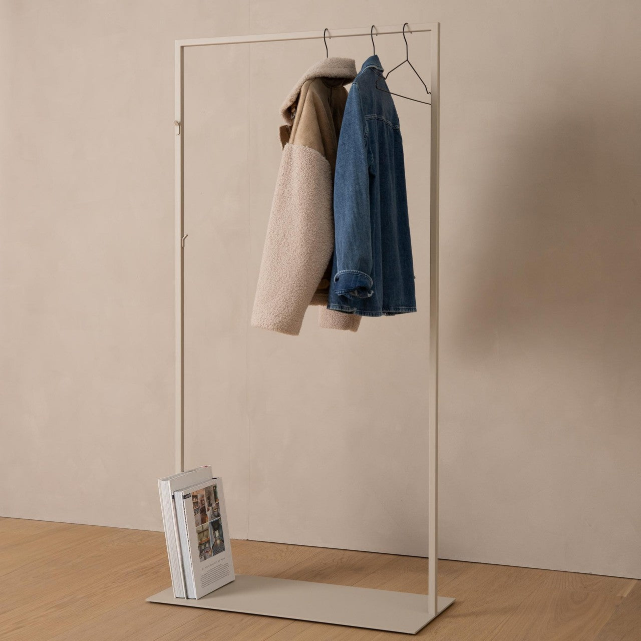 Lily Metal Askılık