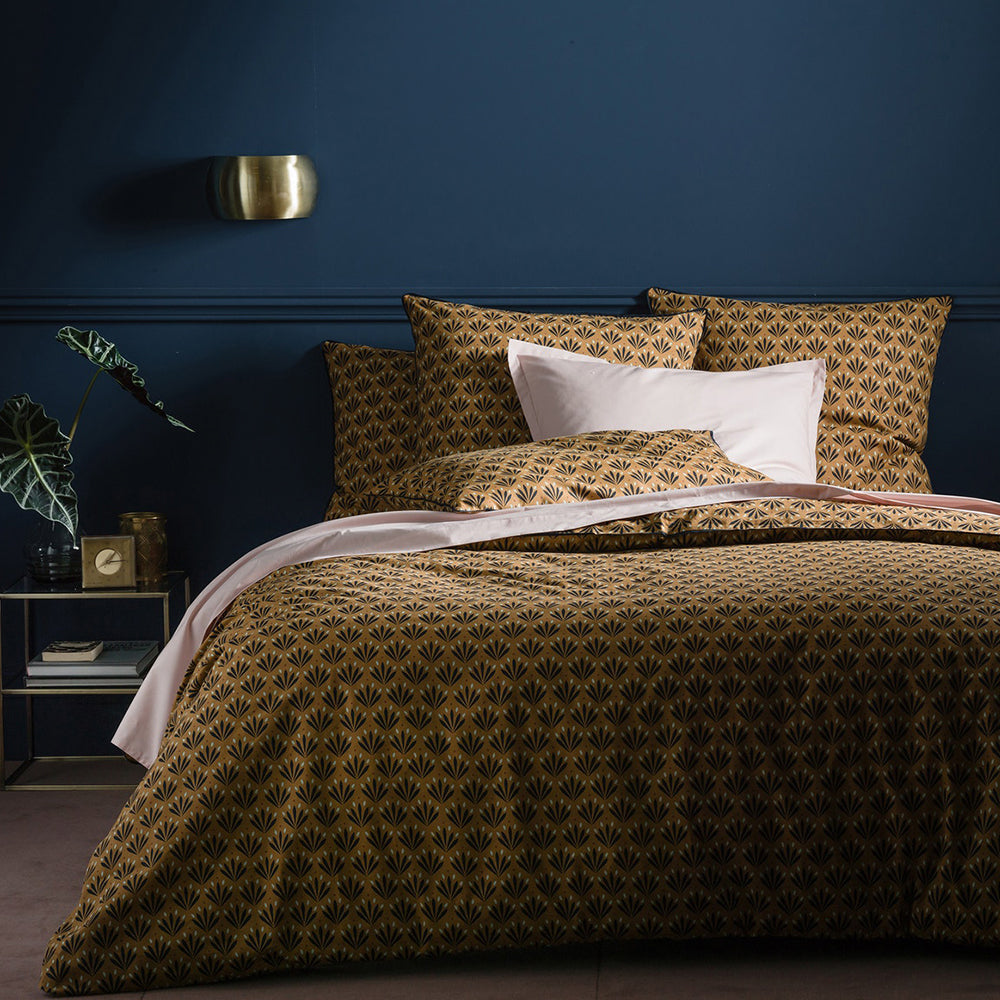 Lisbon Gold Metal Komodin