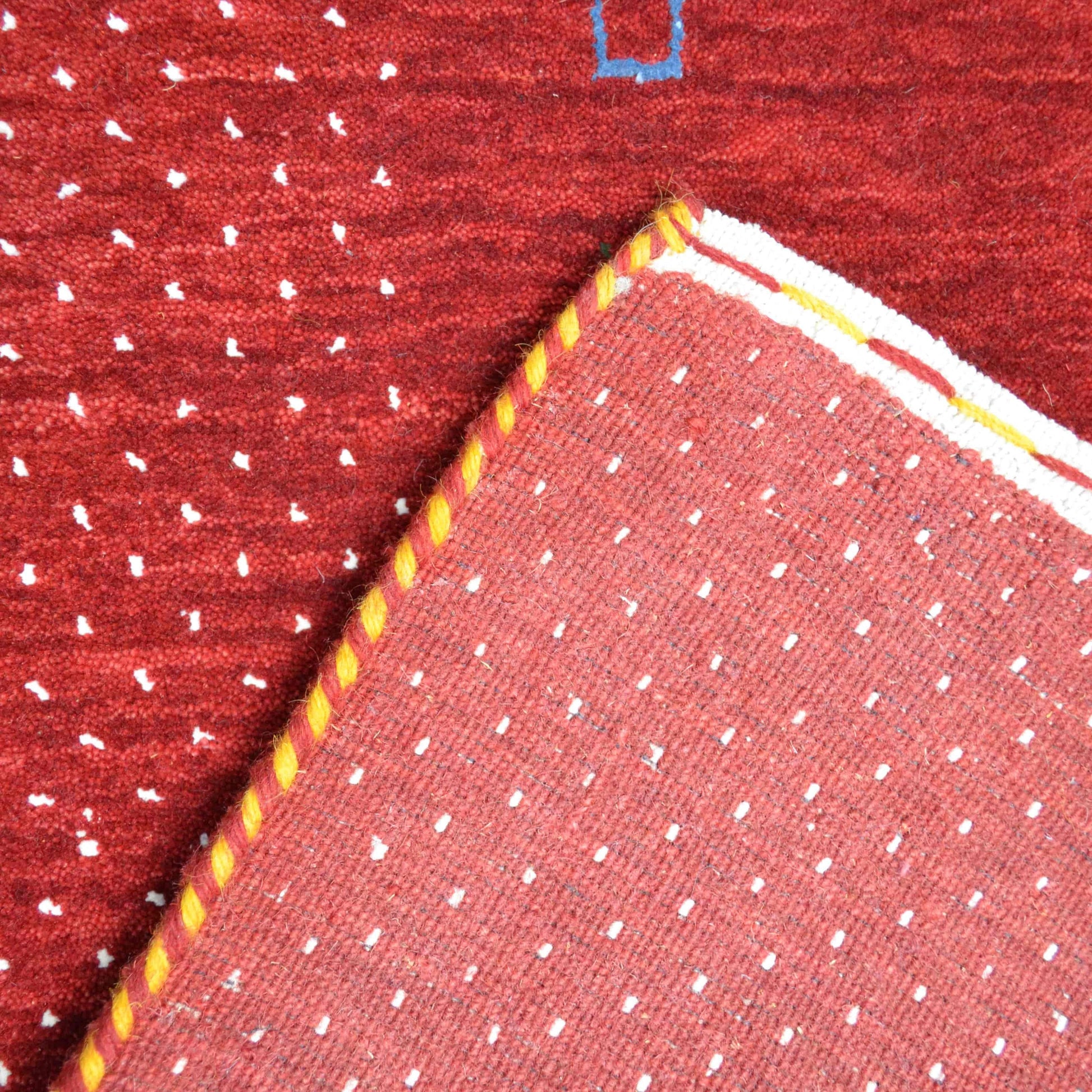 Lori Yünden El Dokuma Etnik Desenli Modern Halı