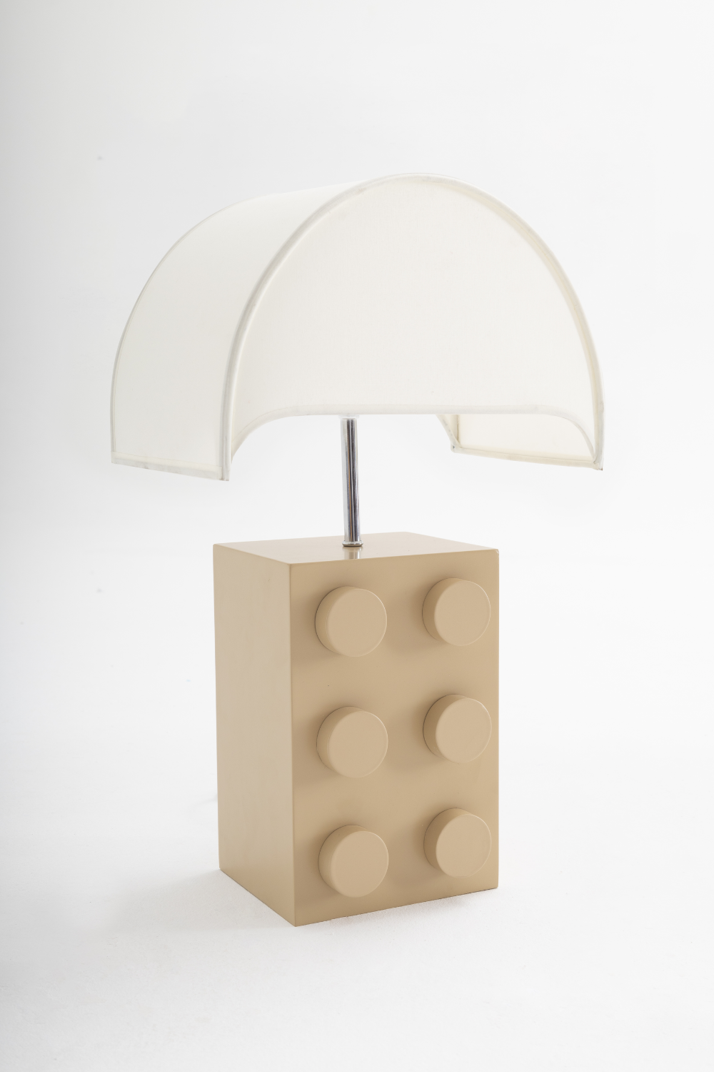 Luminara Masa Lambası