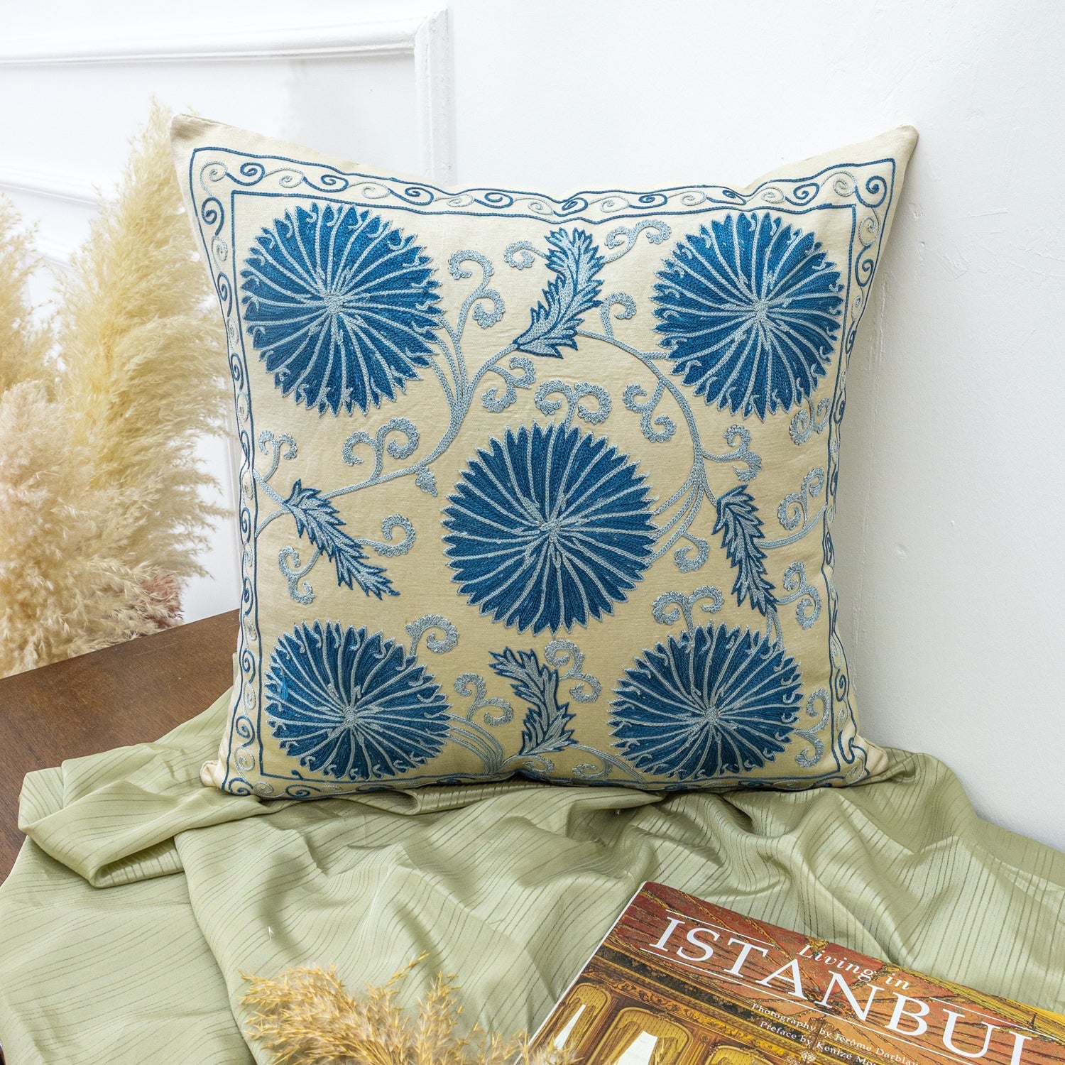 Madlen El Yapımı Suzani Kırlent 50X50 Cm