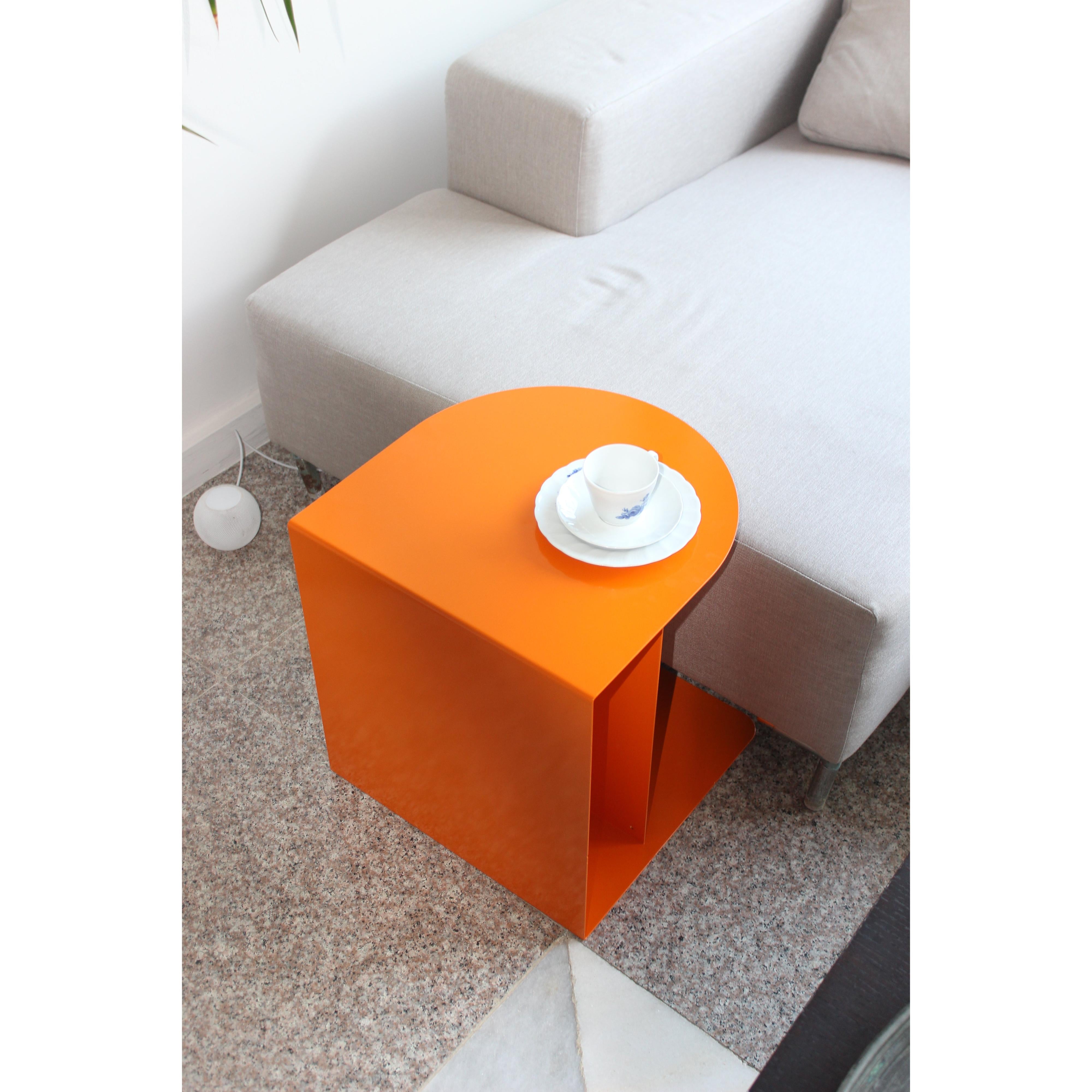 Marela Kırmızı Sehpa