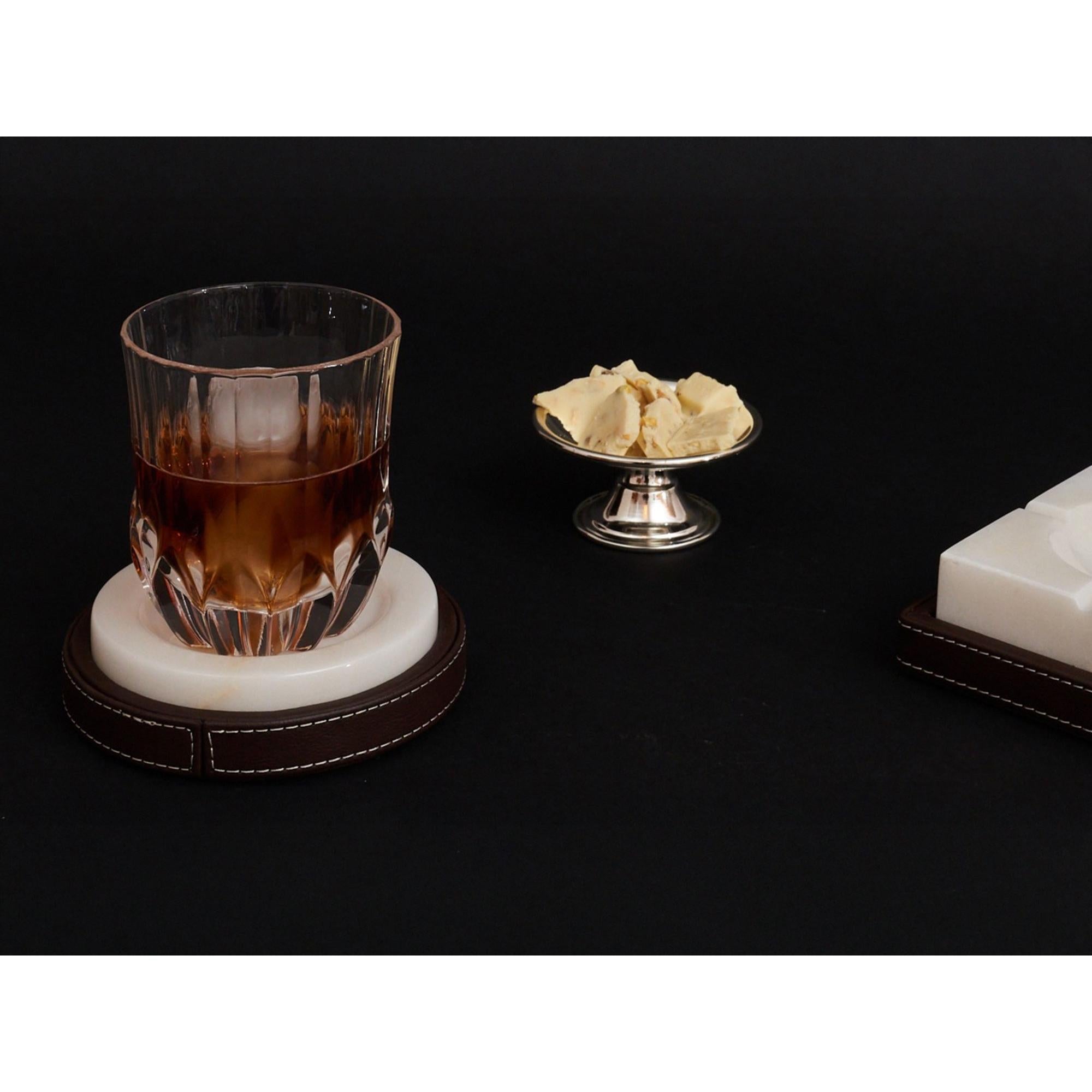 Marlera Beyaz Bardak Altlığı