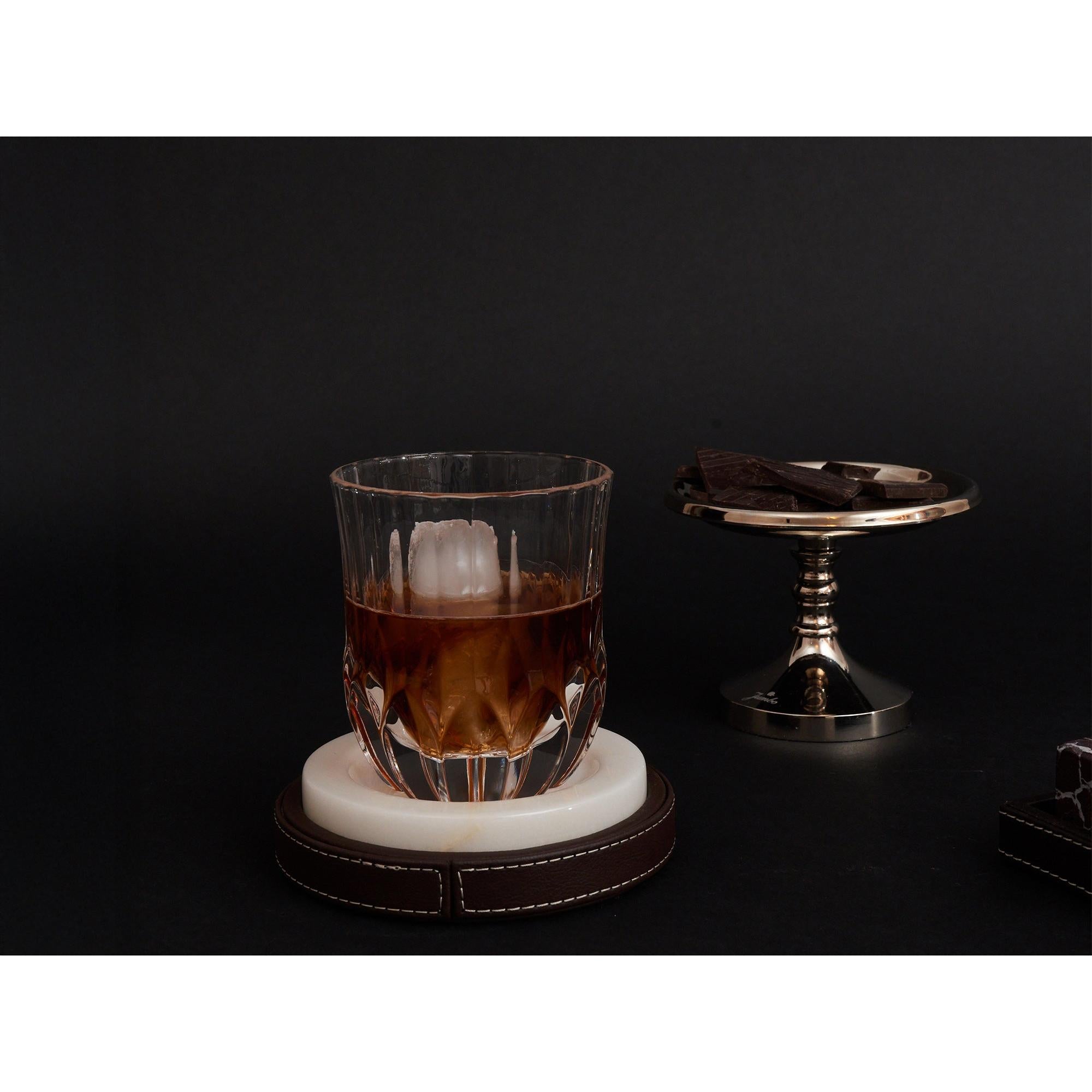 Marlera Beyaz Bardak Altlığı